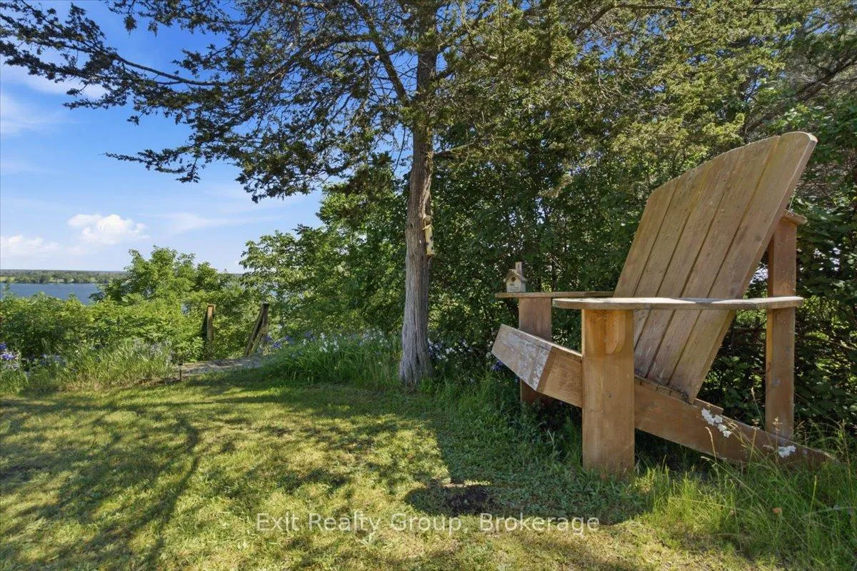 Photo 31 of 1154 County Rd 14, Prince Edward County, Sophiasburg Ward — HOMEH