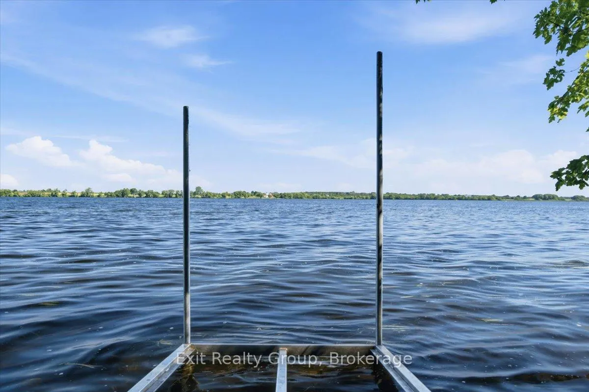 Photo 2 of 1154 County Rd 14, Prince Edward County, Sophiasburg Ward — HOMEH