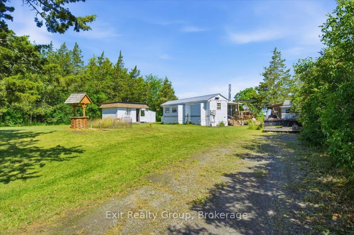 Photo 40 of 1154 County Rd 14, Prince Edward County, Sophiasburg Ward — HOMEH