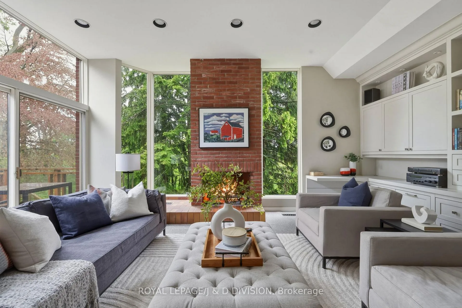 Photo 15 of 41 Ridge Drive, Toronto, Rosedale-Moore Park — HOMEH