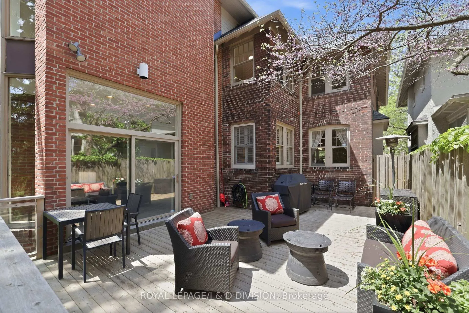 Photo 45 of 41 Ridge Drive, Toronto, Rosedale-Moore Park — HOMEH