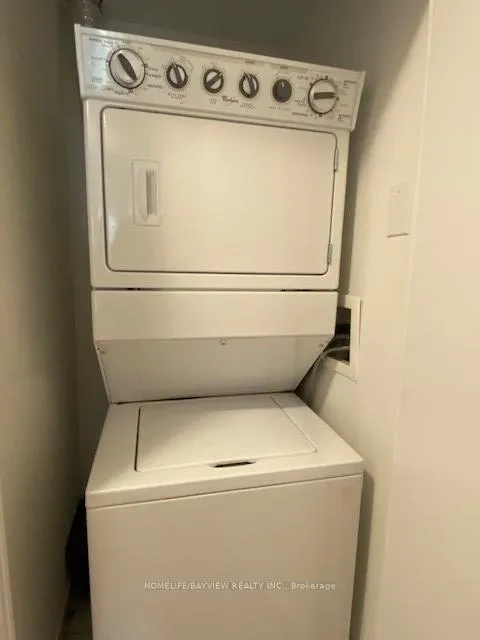 Photo 11 of Unit 823, 35 Brian Peck Crescent, Toronto, Thorncliffe Park — HOMEH