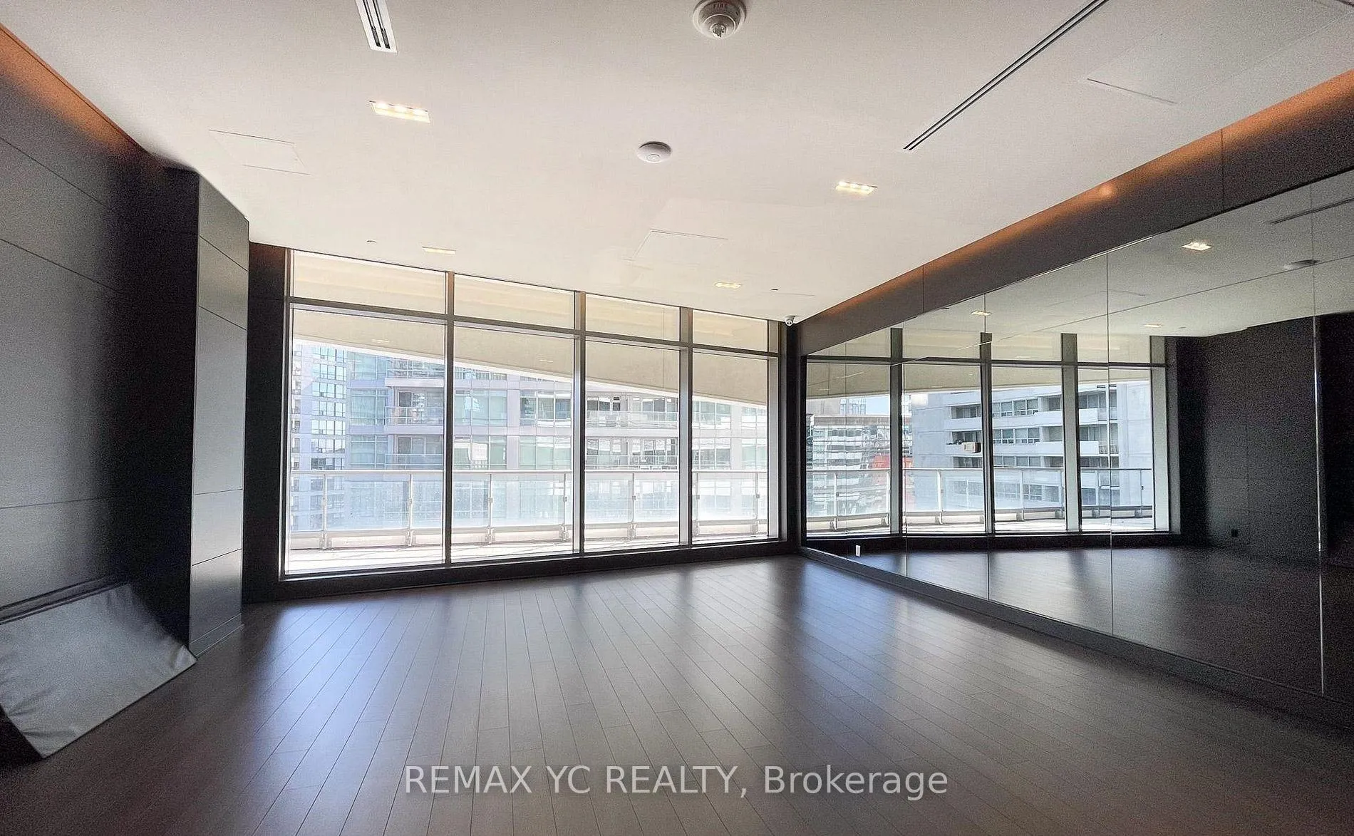 Photo 17 of Unit 3210, 2221 Yonge Street, Toronto, Mount Pleasant West — HOMEH