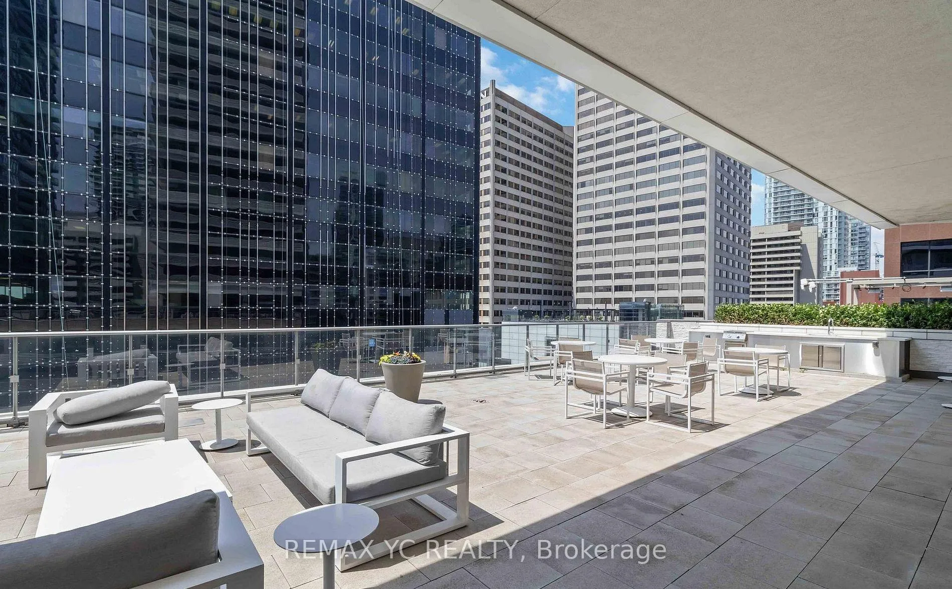 Photo 20 of Unit 3210, 2221 Yonge Street, Toronto, Mount Pleasant West — HOMEH
