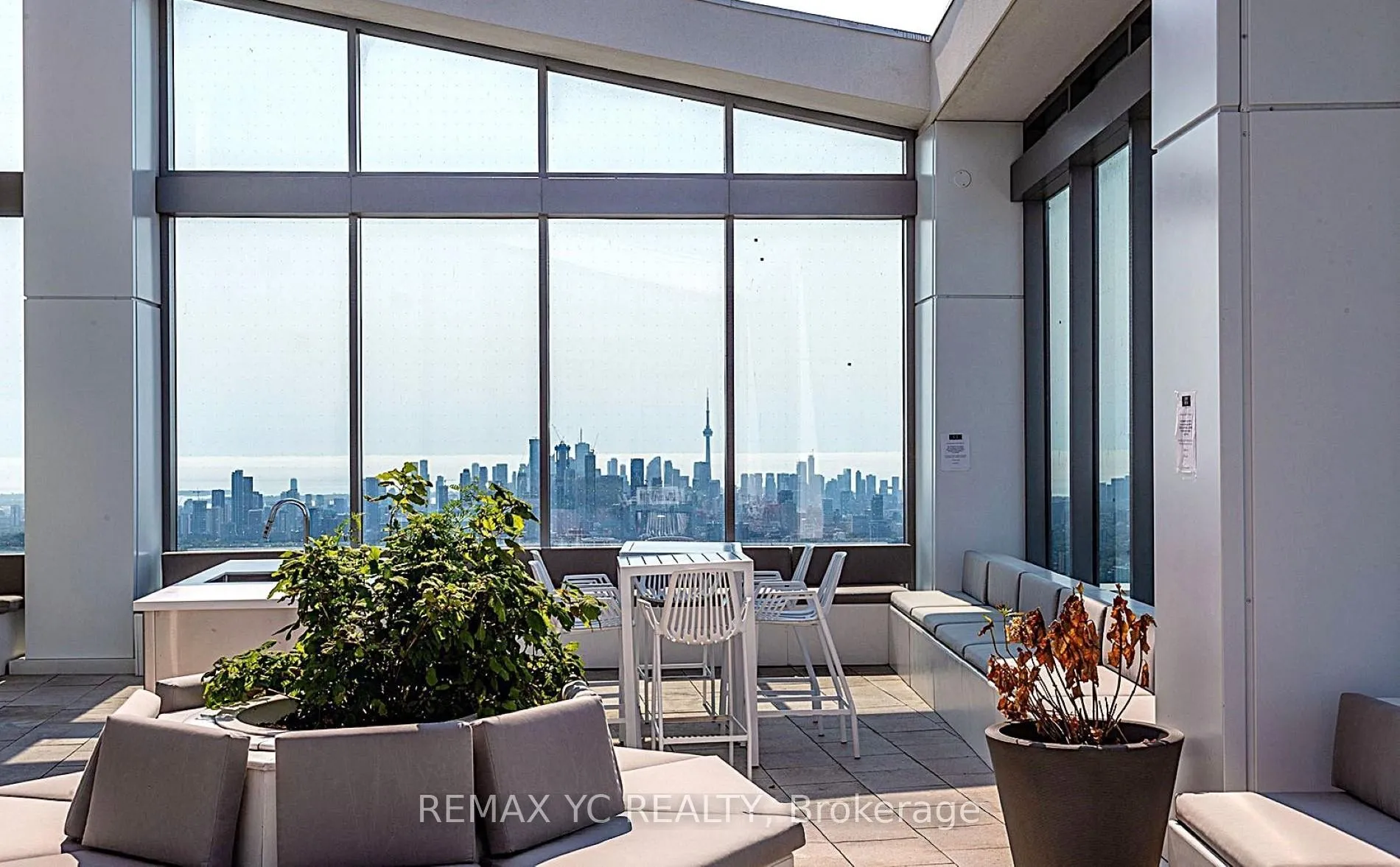 Photo 25 of Unit 3210, 2221 Yonge Street, Toronto, Mount Pleasant West — HOMEH
