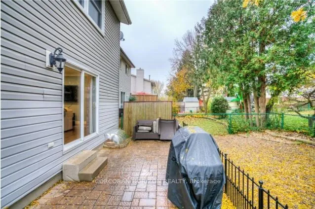 Photo 26 of 26 Winding Woods Crescent W, London, North F — HOMEH