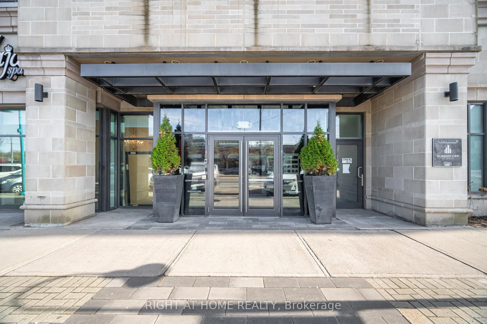 Photo 26 of Unit 703, 3563 Lake Shore Boulevard W, Etobicoke, Long Branch — HOMEH