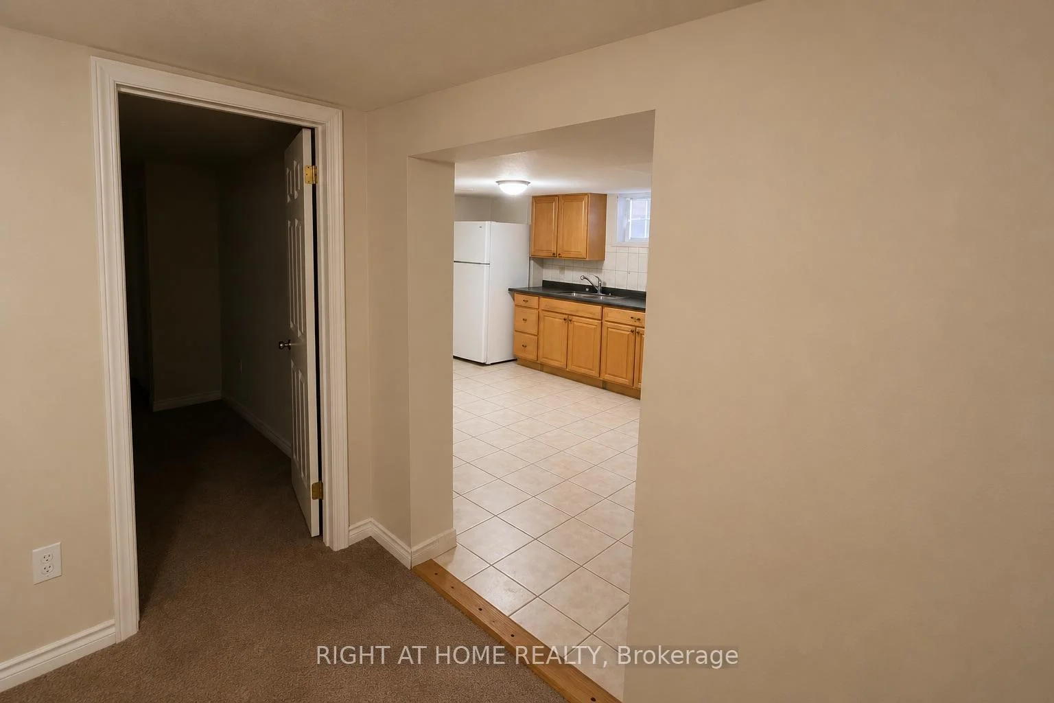 Photo 5 of 27 Wanita Road, Scarborough, Centennial Scarborough — HOMEH