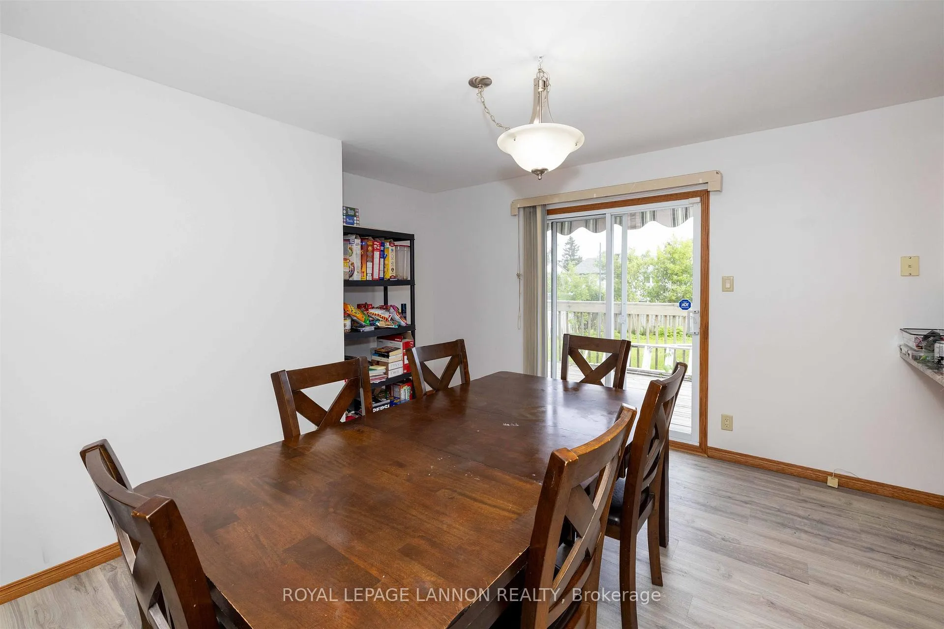 Photo 6 of 334 Lambton Cres, Thunder Bay, Northwood Park — HOMEH
