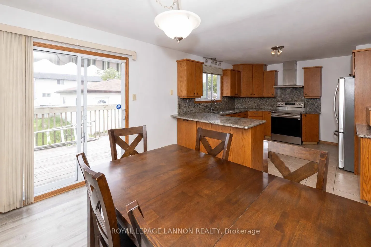 Photo 7 of 334 Lambton Cres, Thunder Bay, Northwood Park — HOMEH