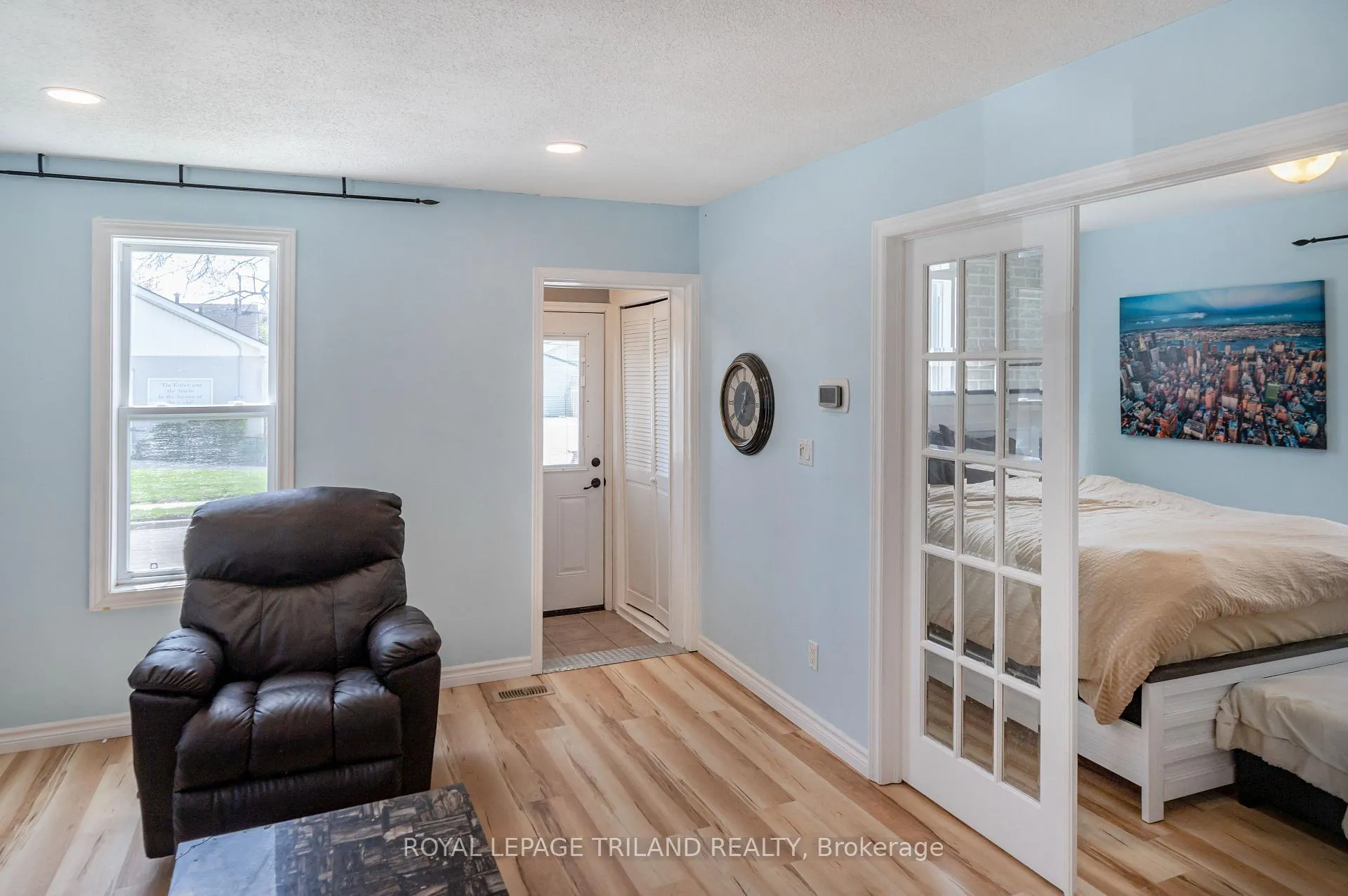 Photo 5 of 17 Trafalgar Street, St. Thomas — HOMEH
