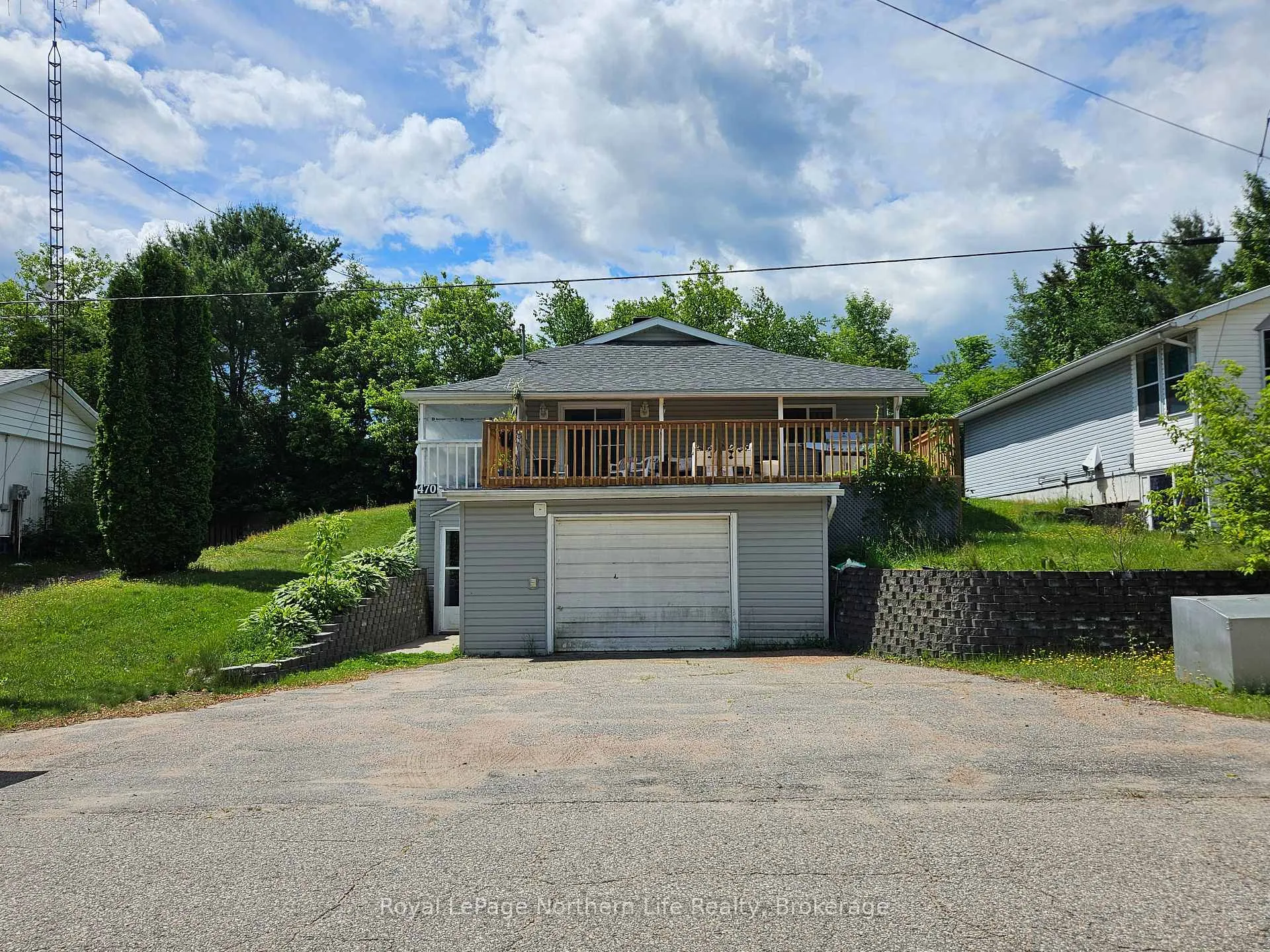 Photo 2 of 470 Ottawa Street, Mattawa — HOMEH