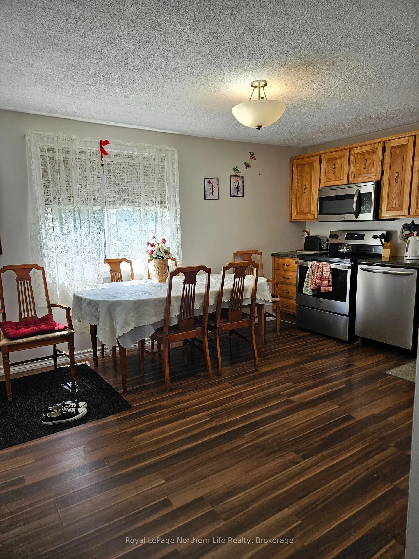 Photo 4 of 470 Ottawa Street, Mattawa — HOMEH