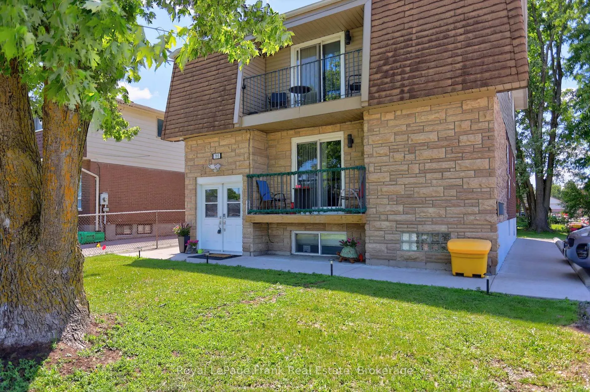Photo 1 of 793 A Crawford Drive, Peterborough, Otonabee Ward 1 — HOMEH