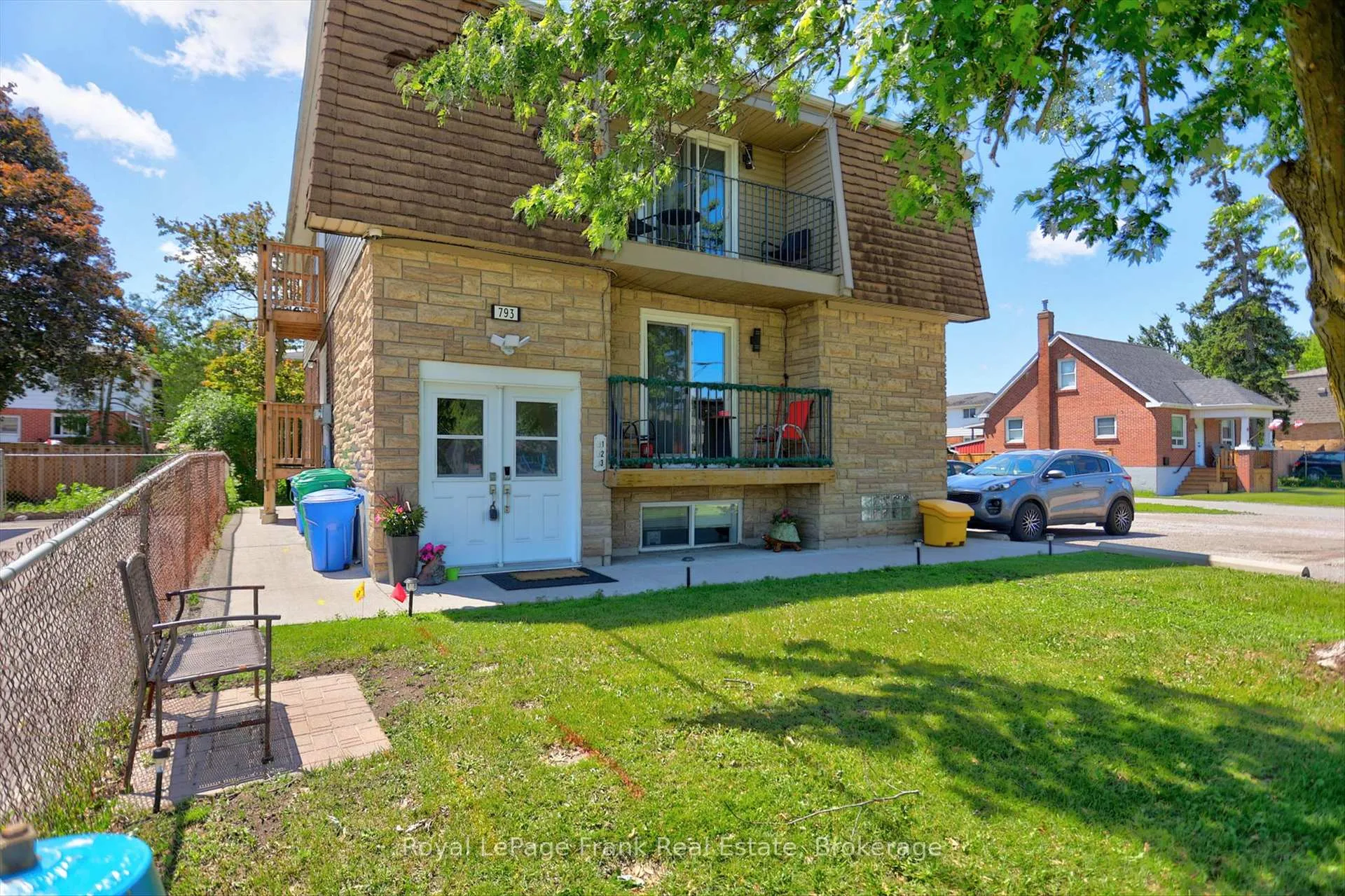 Photo 2 of 793 A Crawford Drive, Peterborough, Otonabee Ward 1 — HOMEH