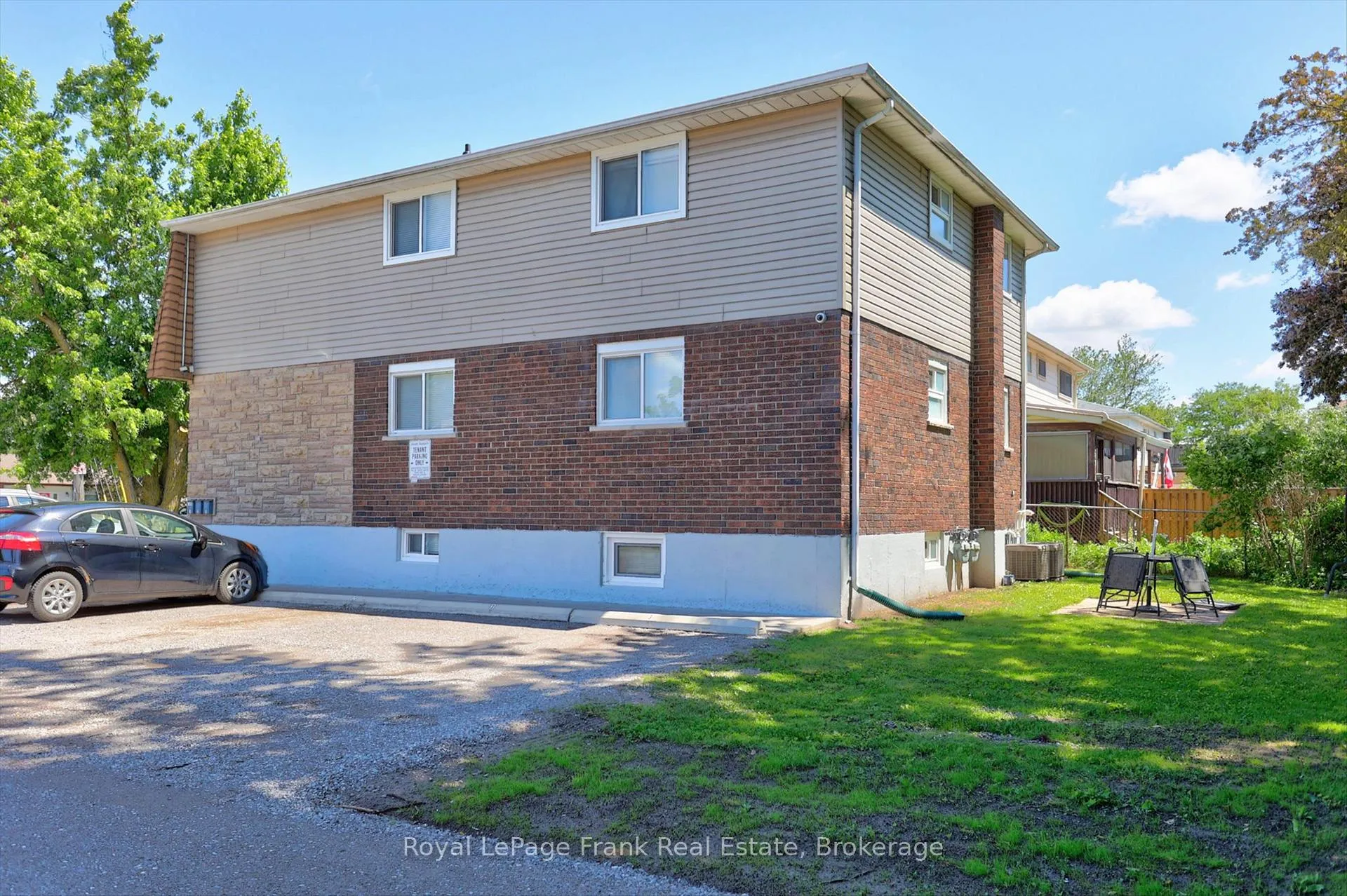 Photo 11 of 793 A Crawford Drive, Peterborough, Otonabee Ward 1 — HOMEH