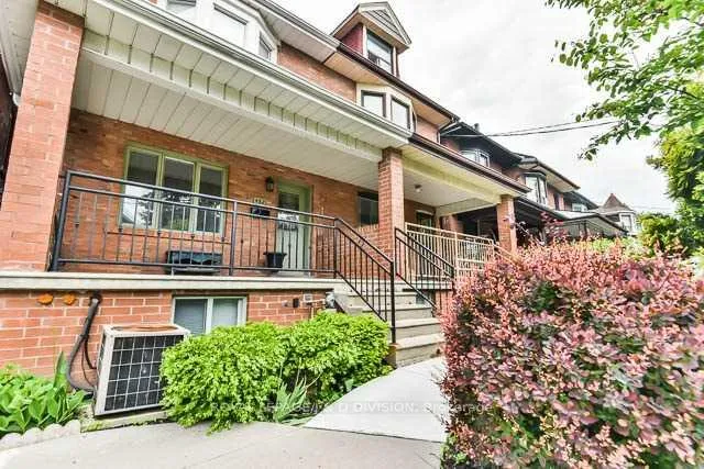 Photo 4 of Unit Basement, 482 Concord Avenue, Toronto, Dovercourt-Wallace Emerson-Junction — HOMEH