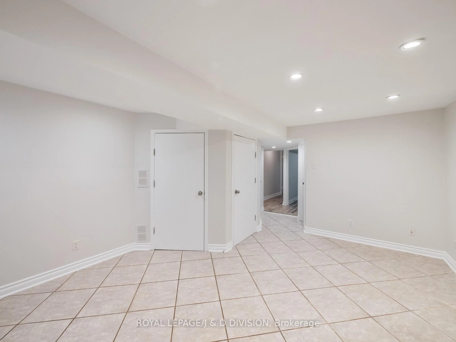 Photo 11 of Unit Basement, 482 Concord Avenue, Toronto, Dovercourt-Wallace Emerson-Junction — HOMEH