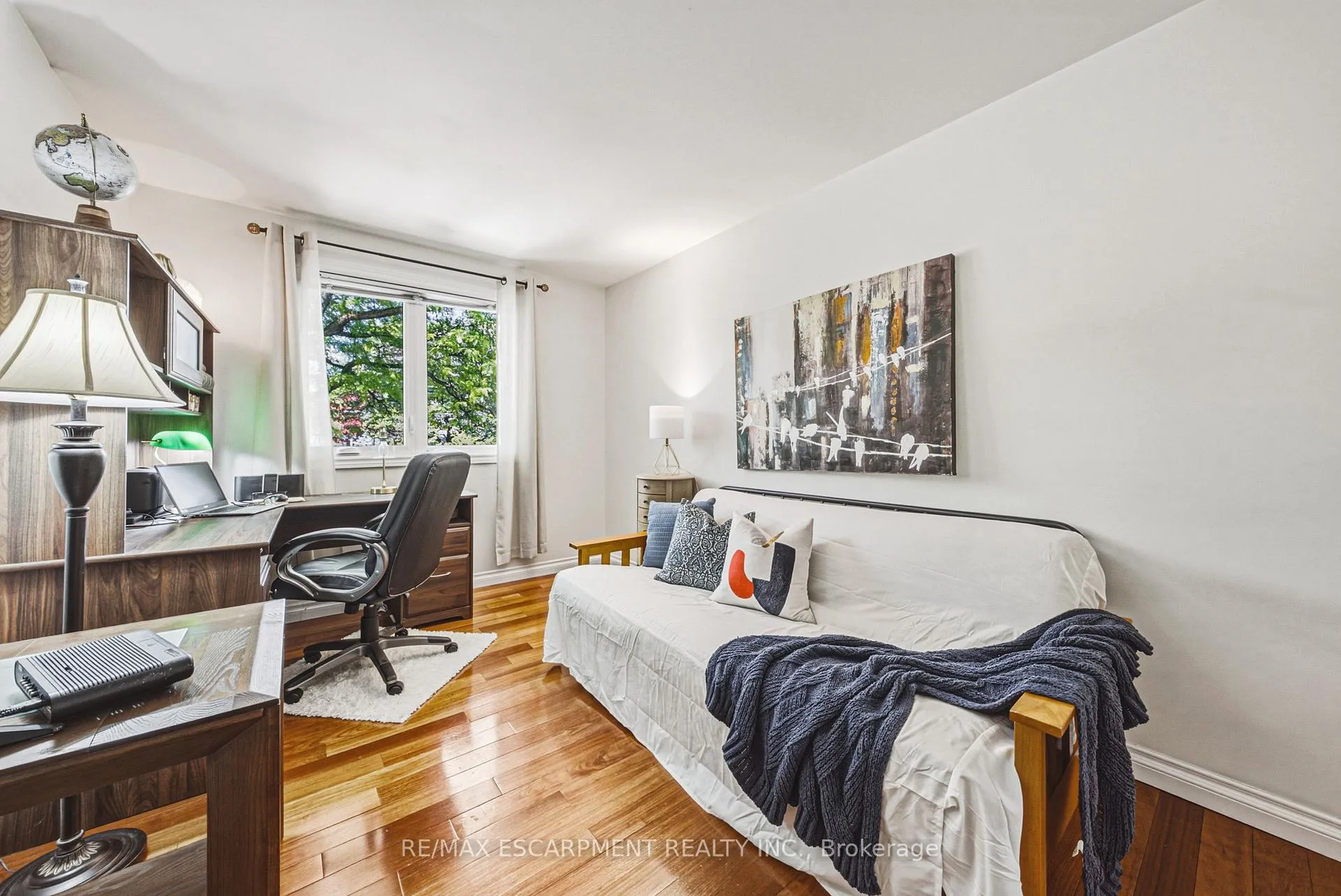 Photo 18 of 742 Francis Road, Burlington, LaSalle — HOMEH