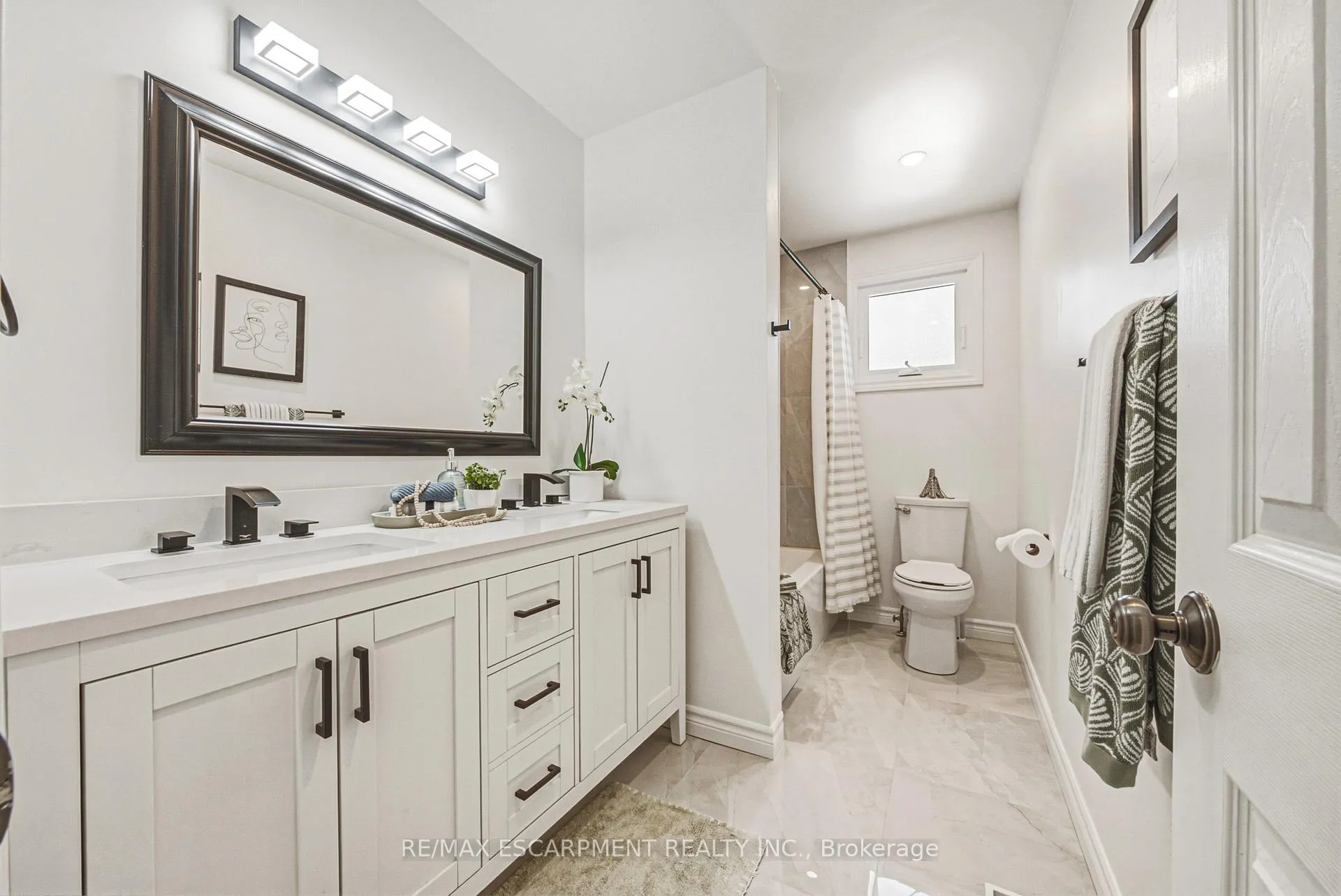 Photo 21 of 742 Francis Road, Burlington, LaSalle — HOMEH