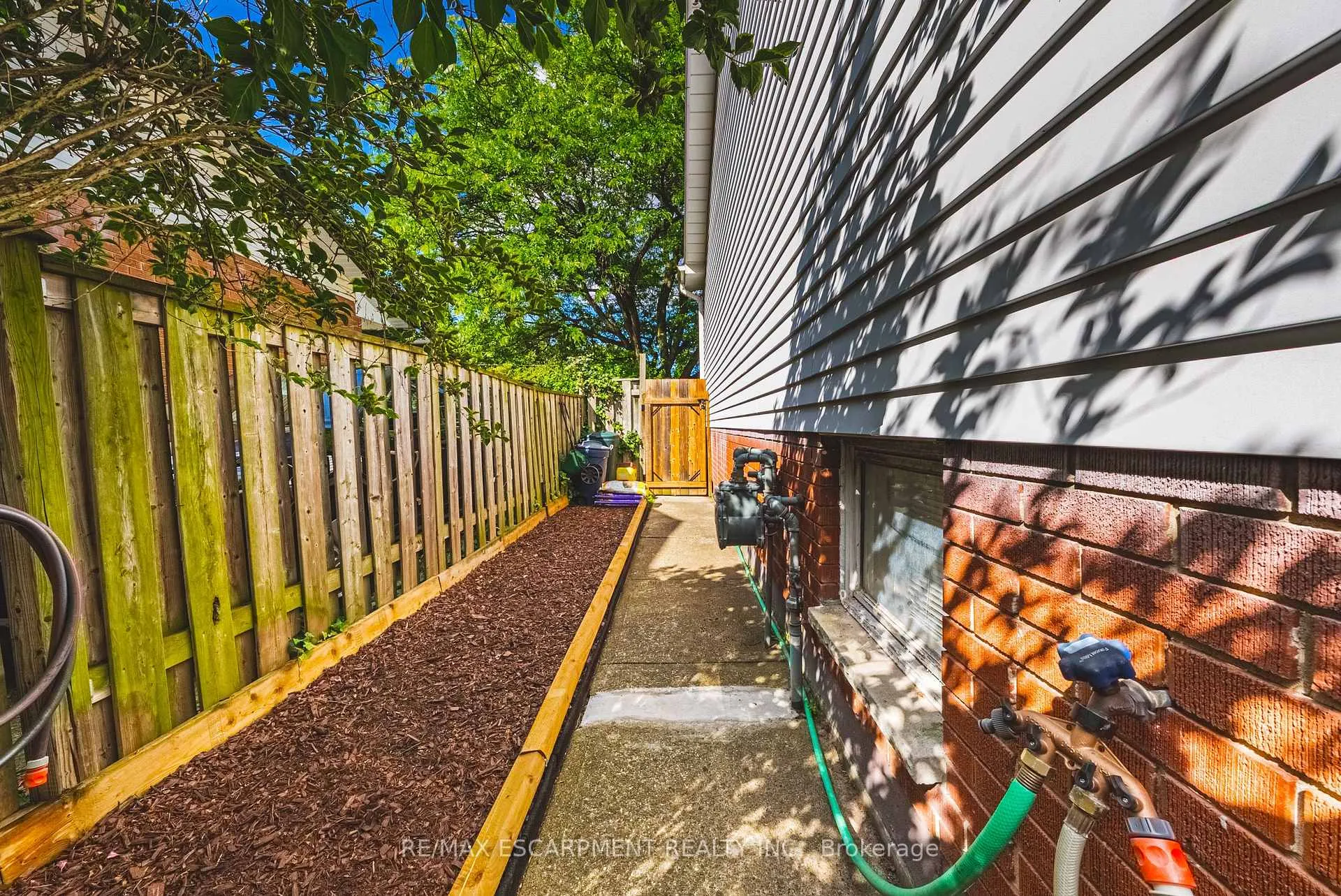 Photo 49 of 742 Francis Road, Burlington, LaSalle — HOMEH