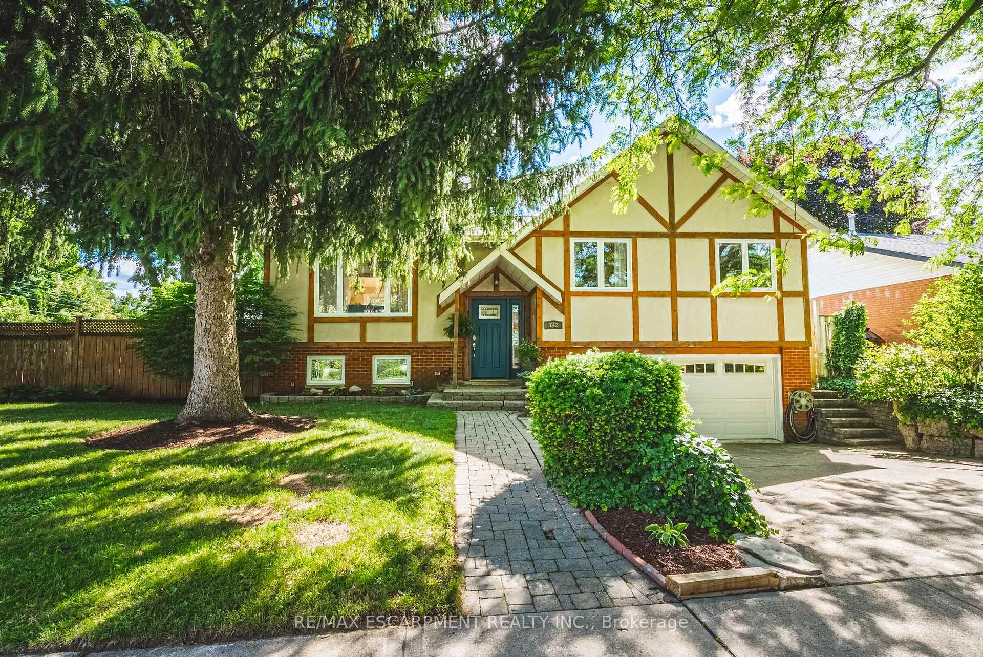 Photo 50 of 742 Francis Road, Burlington, LaSalle — HOMEH