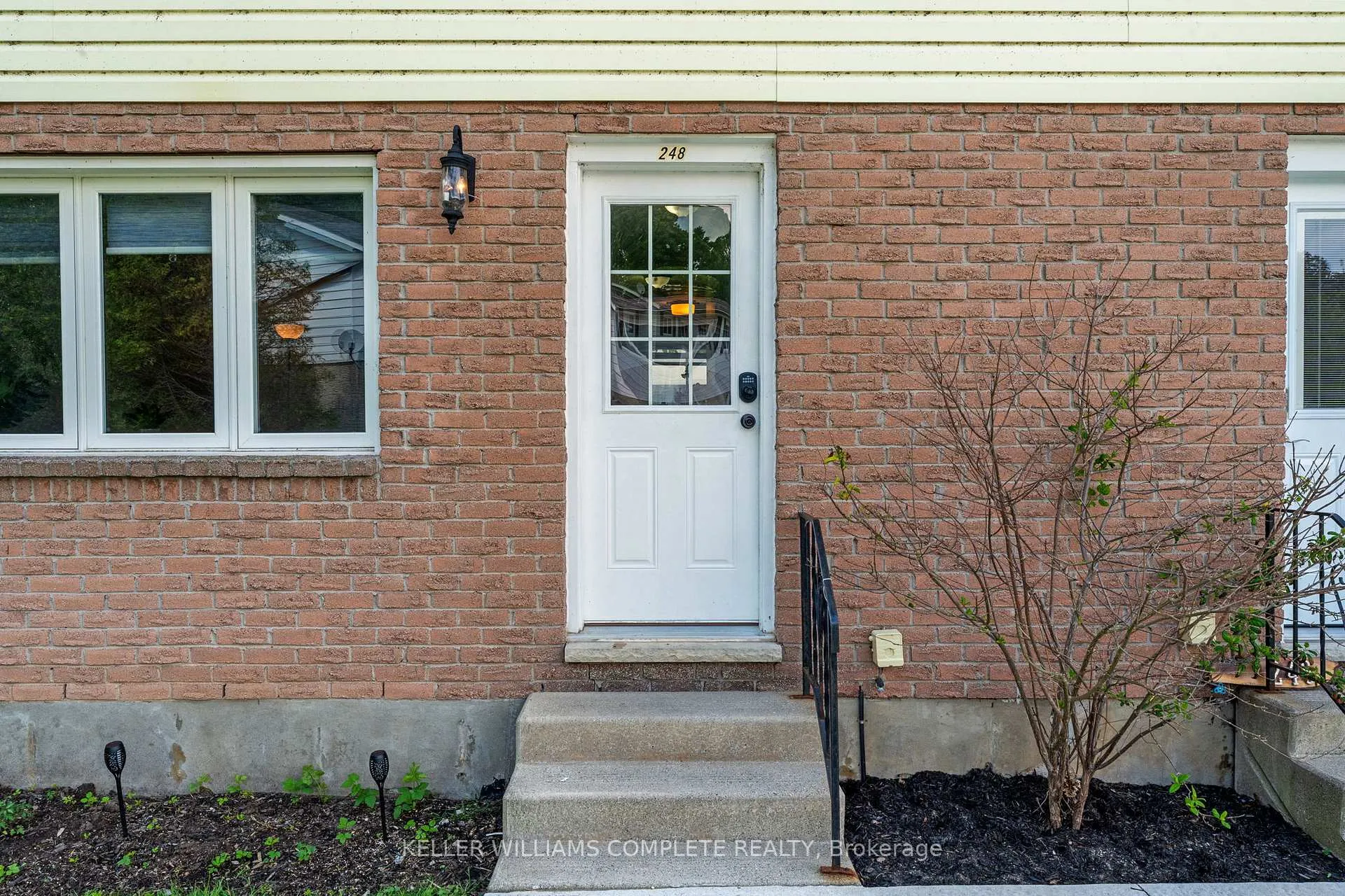 Photo 4 of 248 Richardson Drive, Norfolk, Port Dover — HOMEH
