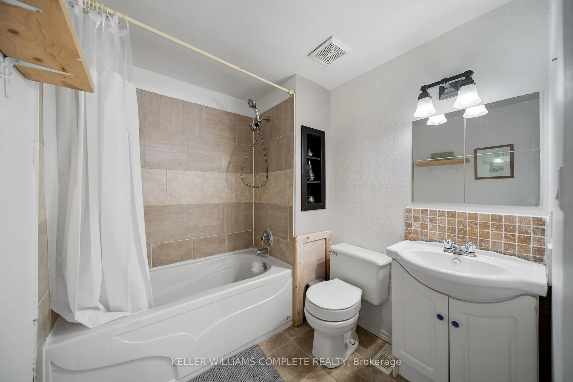Photo 15 of 248 Richardson Drive, Norfolk, Port Dover — HOMEH