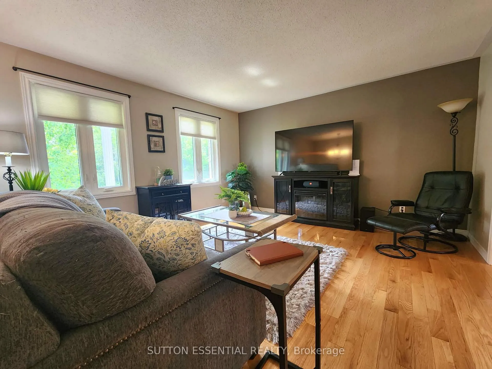 Photo 4 of 6130 6th Concession Road, Augusta, Augusta Twp — HOMEH