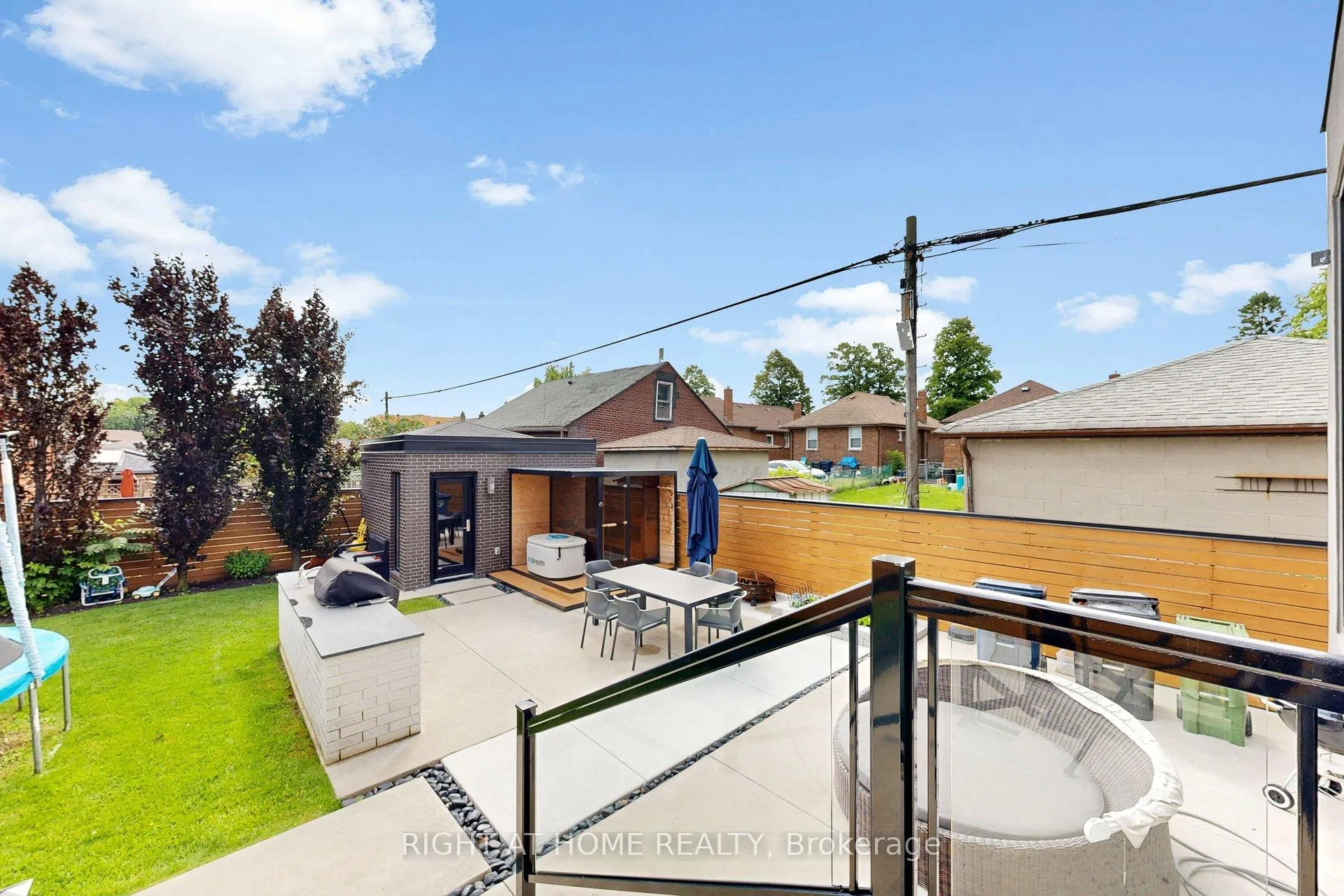 Photo 40 of 2931 Lansdowne Avenue, North York, Yorkdale-Glen Park — HOMEH