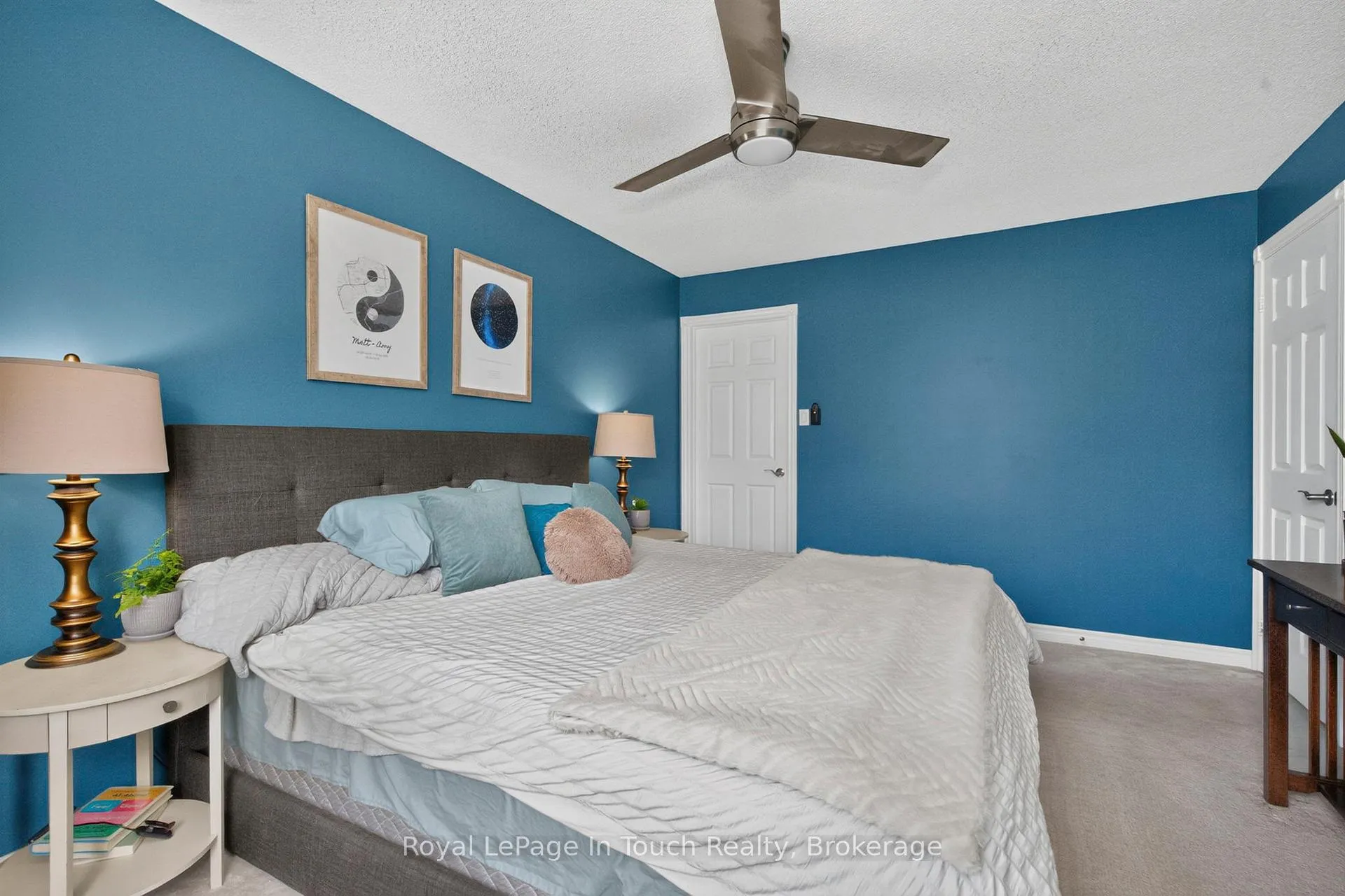 Photo 18 of 101 Crompton Drive, Barrie, Little Lake — HOMEH