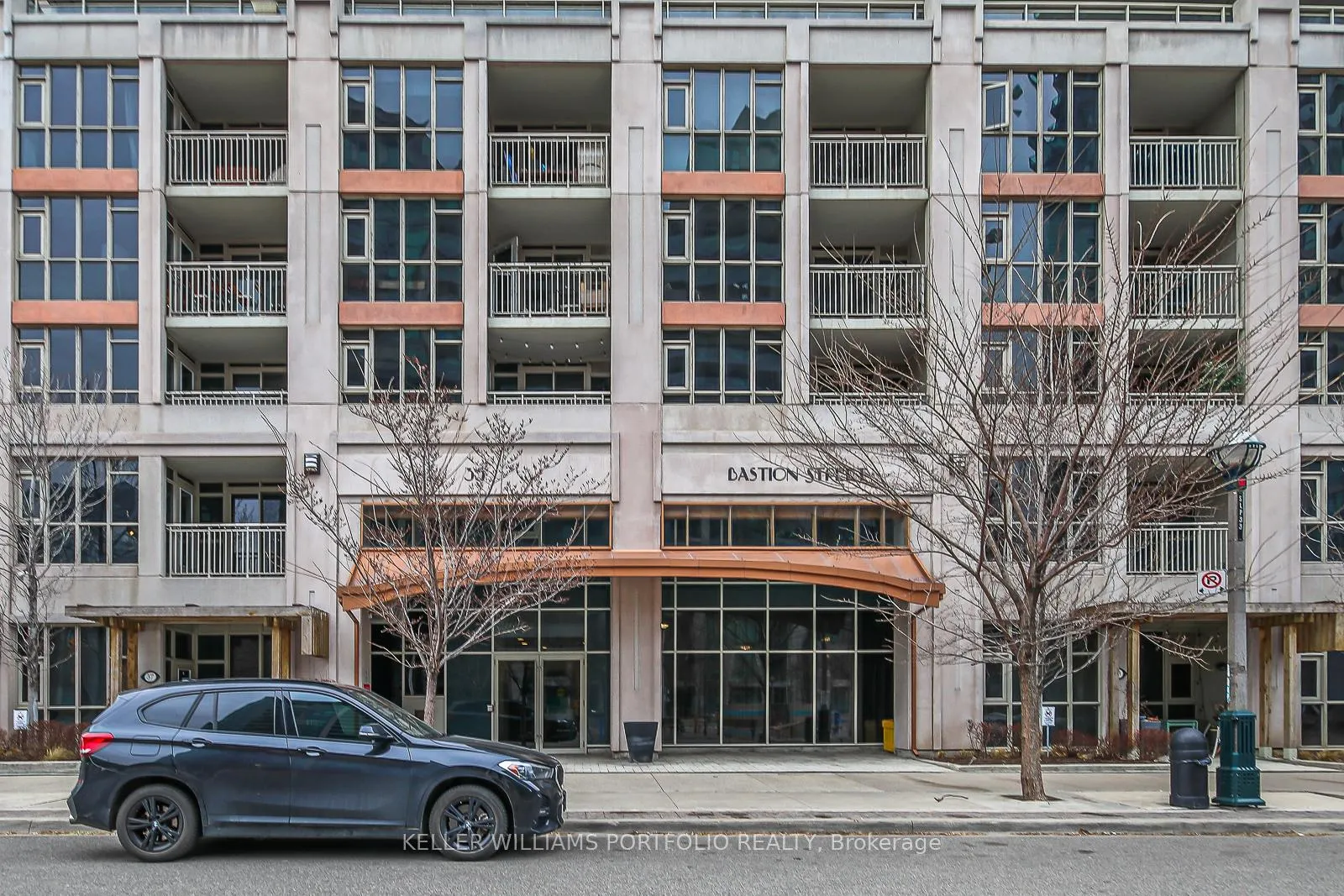 Photo 3 of Unit 1120, 35 Bastion Street, Toronto, Waterfront Communities — HOMEH