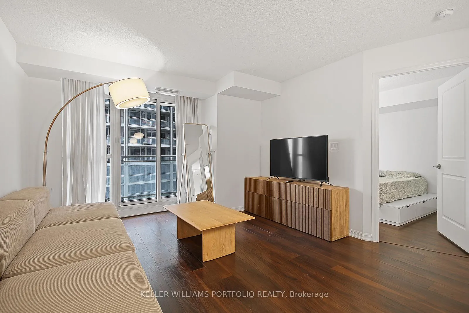 Photo 11 of Unit 1120, 35 Bastion Street, Toronto, Waterfront Communities — HOMEH