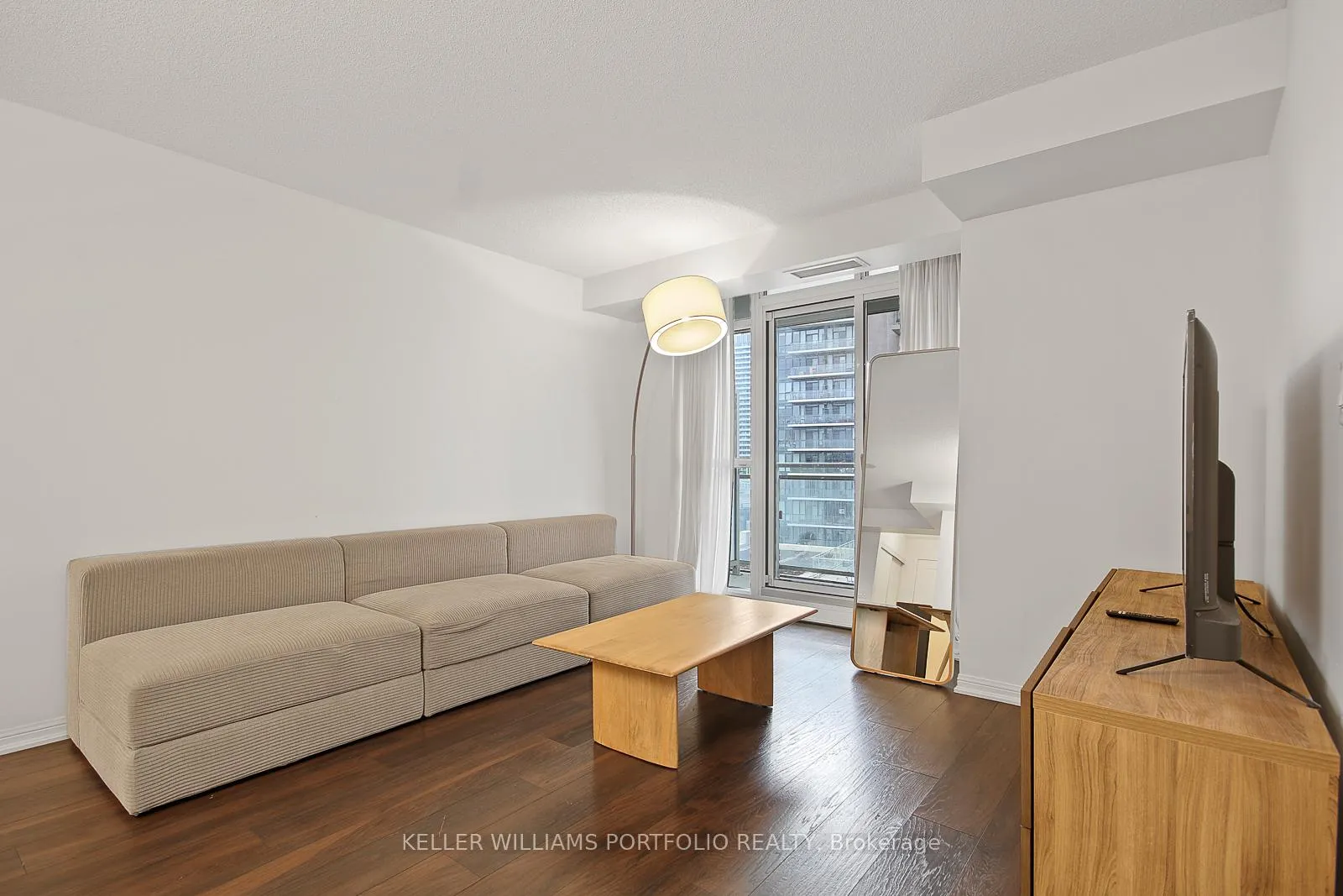 Photo 13 of Unit 1120, 35 Bastion Street, Toronto, Waterfront Communities — HOMEH