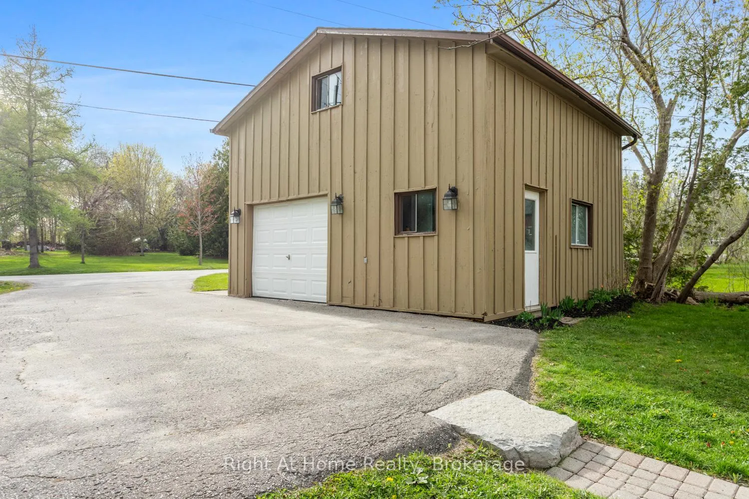 Photo 6 of 239 Aldred Drive, Scugog, Rural Scugog — HOMEH