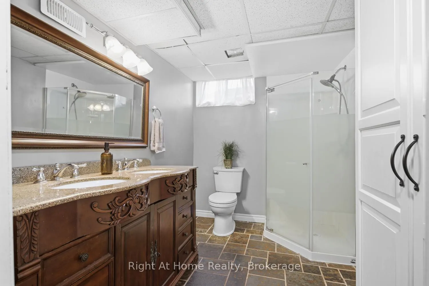 Photo 34 of 239 Aldred Drive, Scugog, Rural Scugog — HOMEH