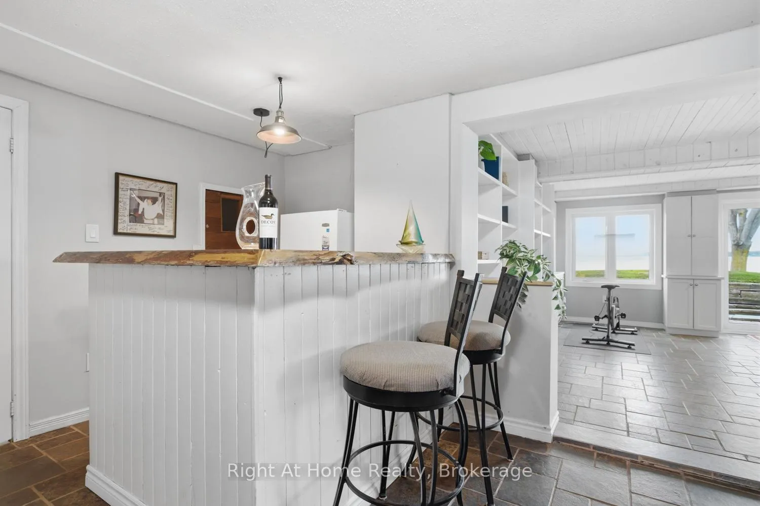 Photo 35 of 239 Aldred Drive, Scugog, Rural Scugog — HOMEH