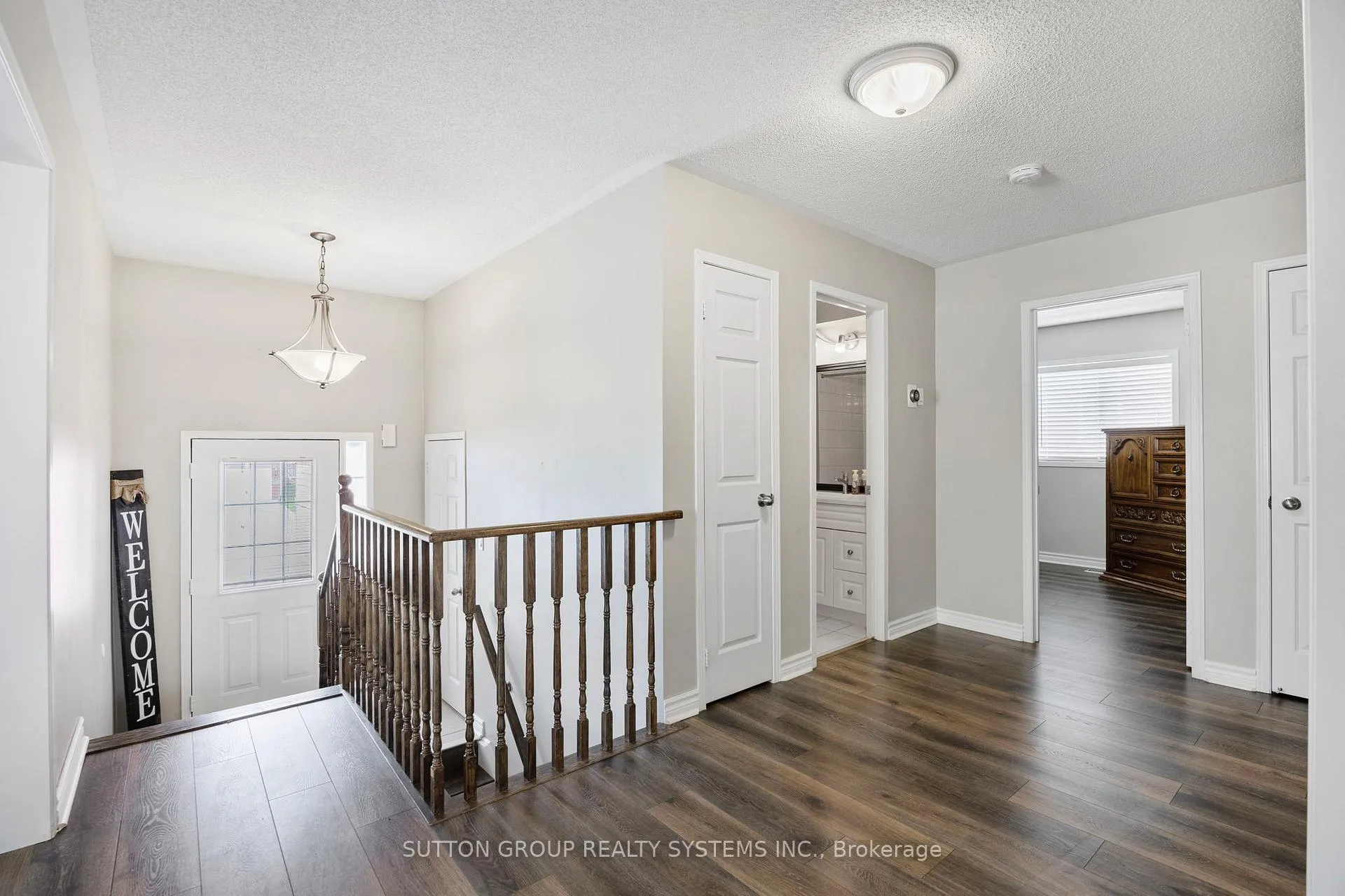 Photo 6 of 75 Coleman Drive, Barrie, Edgehill Drive — HOMEH