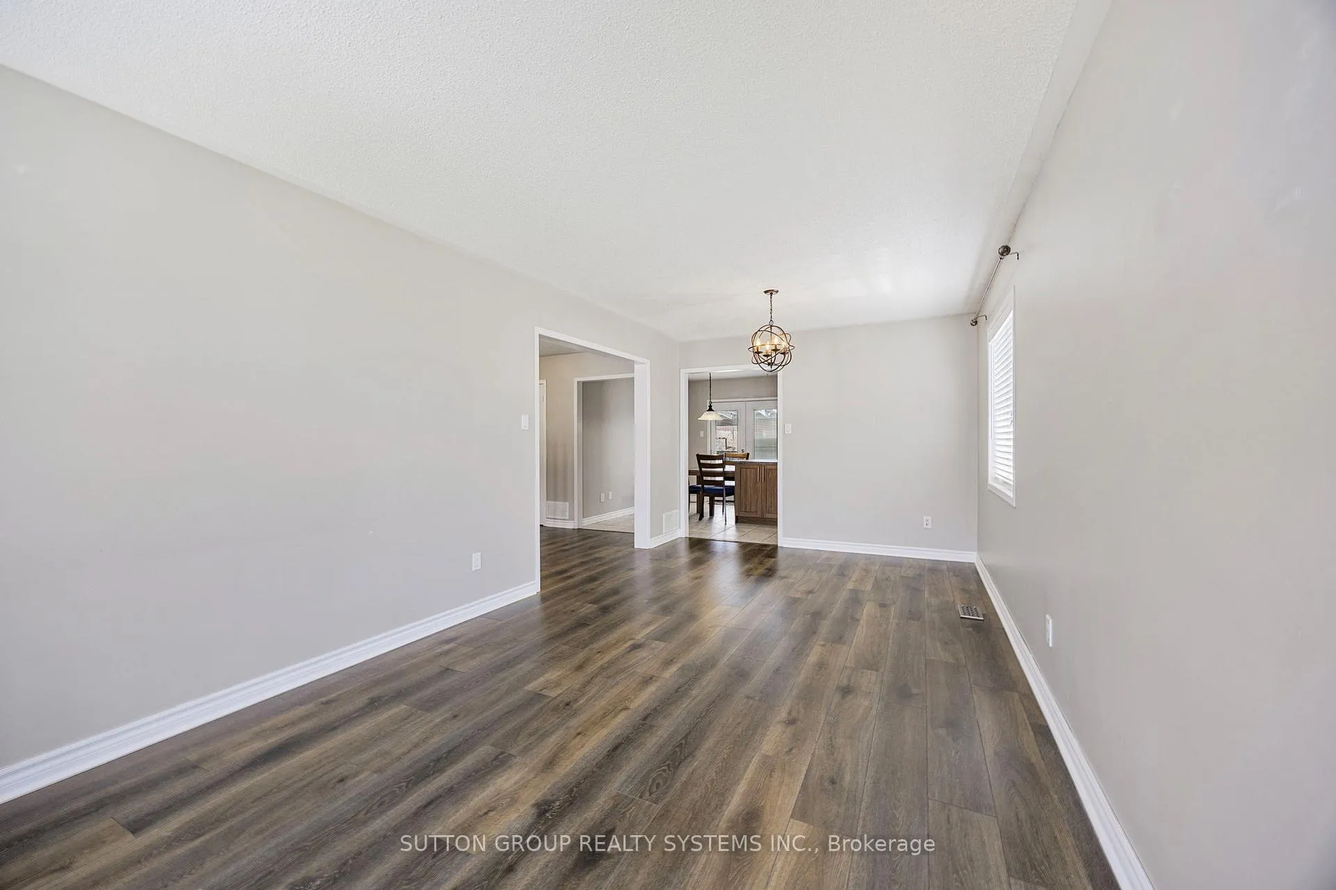 Photo 11 of 75 Coleman Drive, Barrie, Edgehill Drive — HOMEH