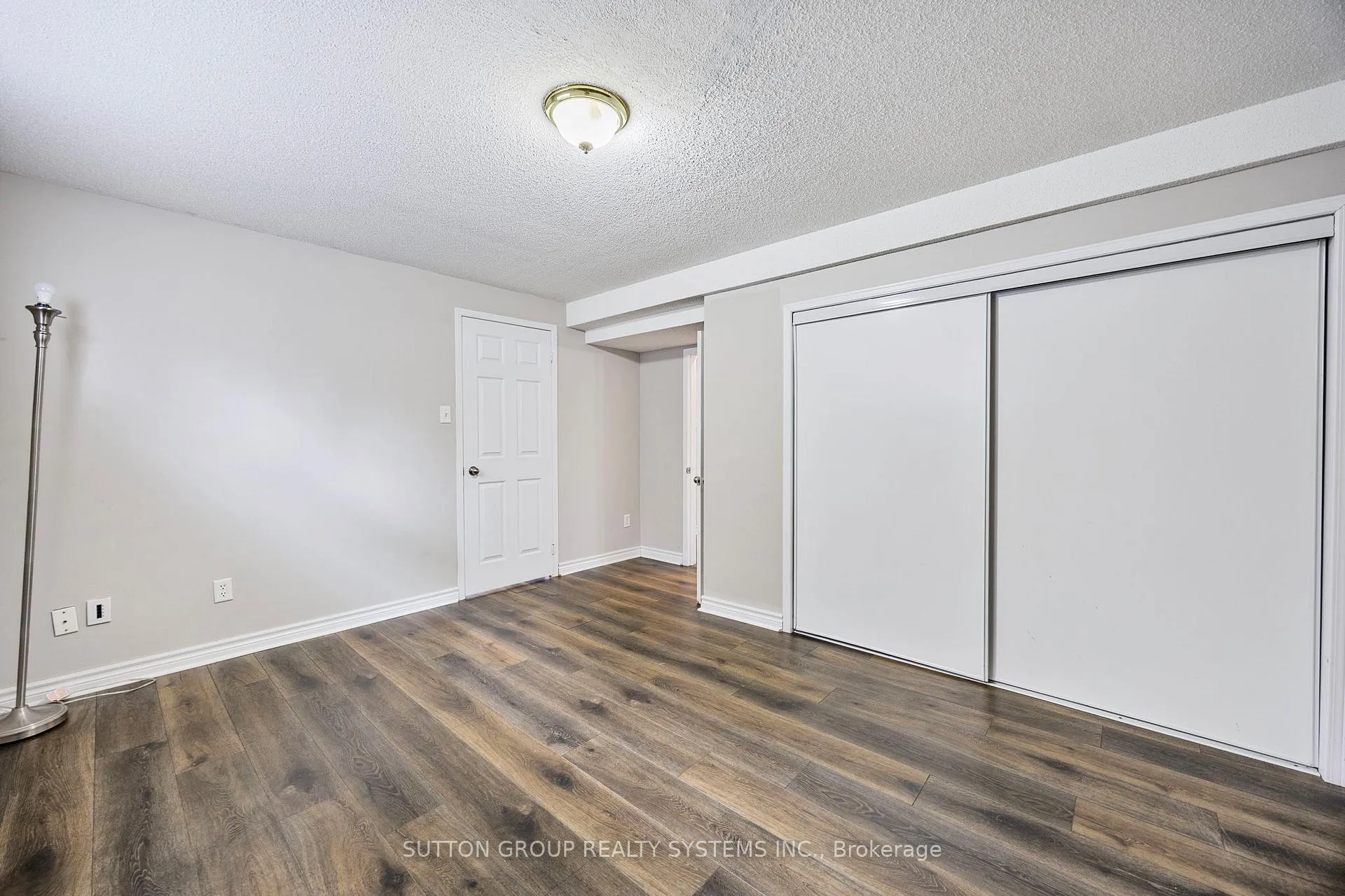 Photo 30 of 75 Coleman Drive, Barrie, Edgehill Drive — HOMEH