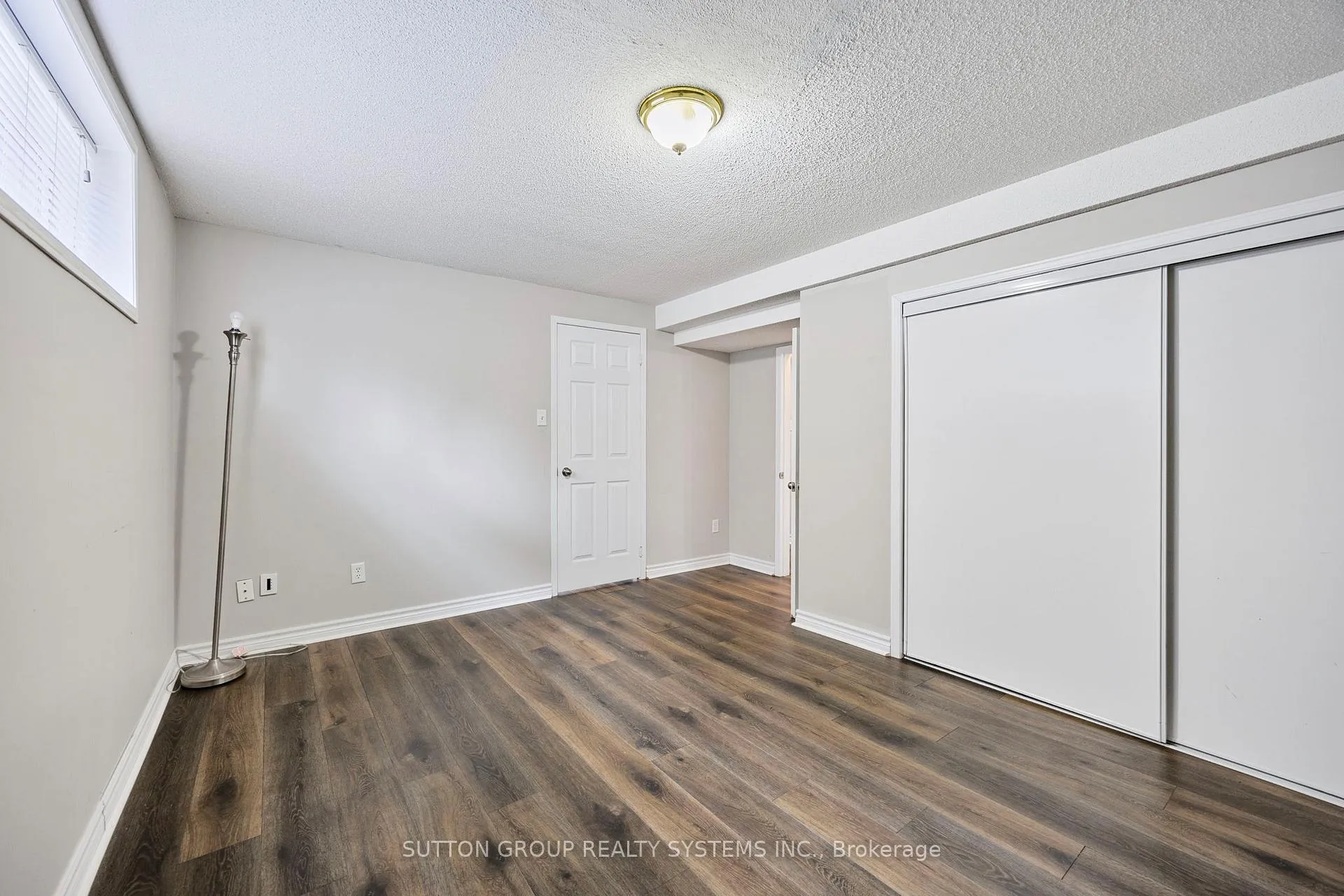 Photo 31 of 75 Coleman Drive, Barrie, Edgehill Drive — HOMEH