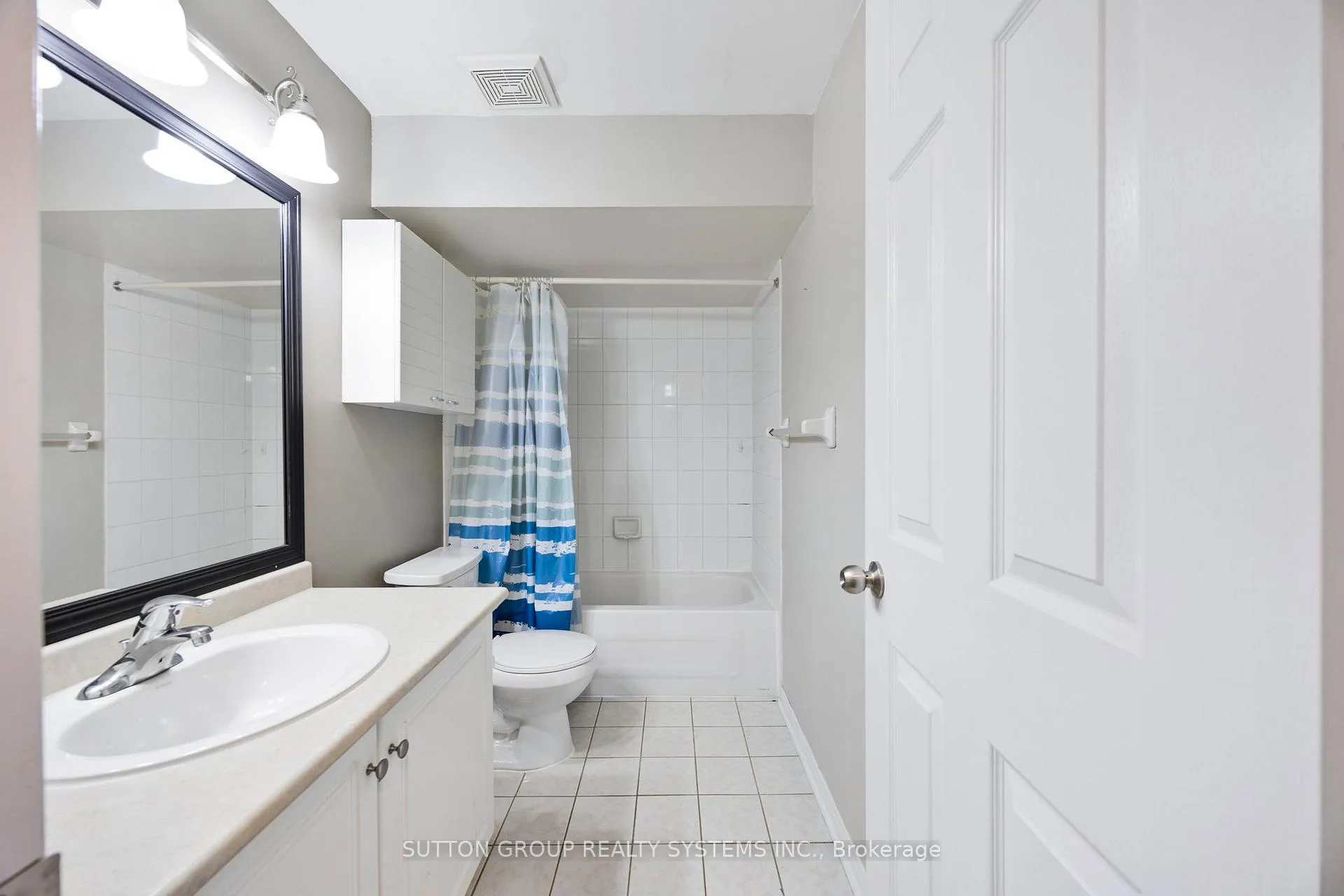 Photo 32 of 75 Coleman Drive, Barrie, Edgehill Drive — HOMEH