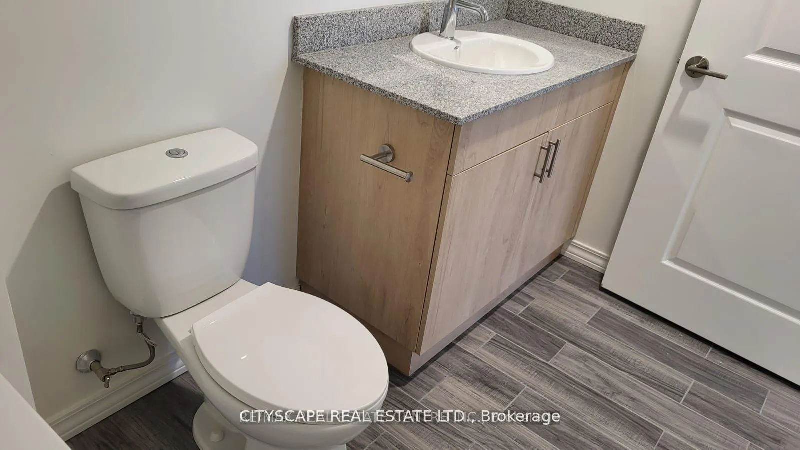 Photo 6 of Unit 411A, 1098 Paisley Road, Guelph, Willow West/Sugarbush/West Acres — HOMEH