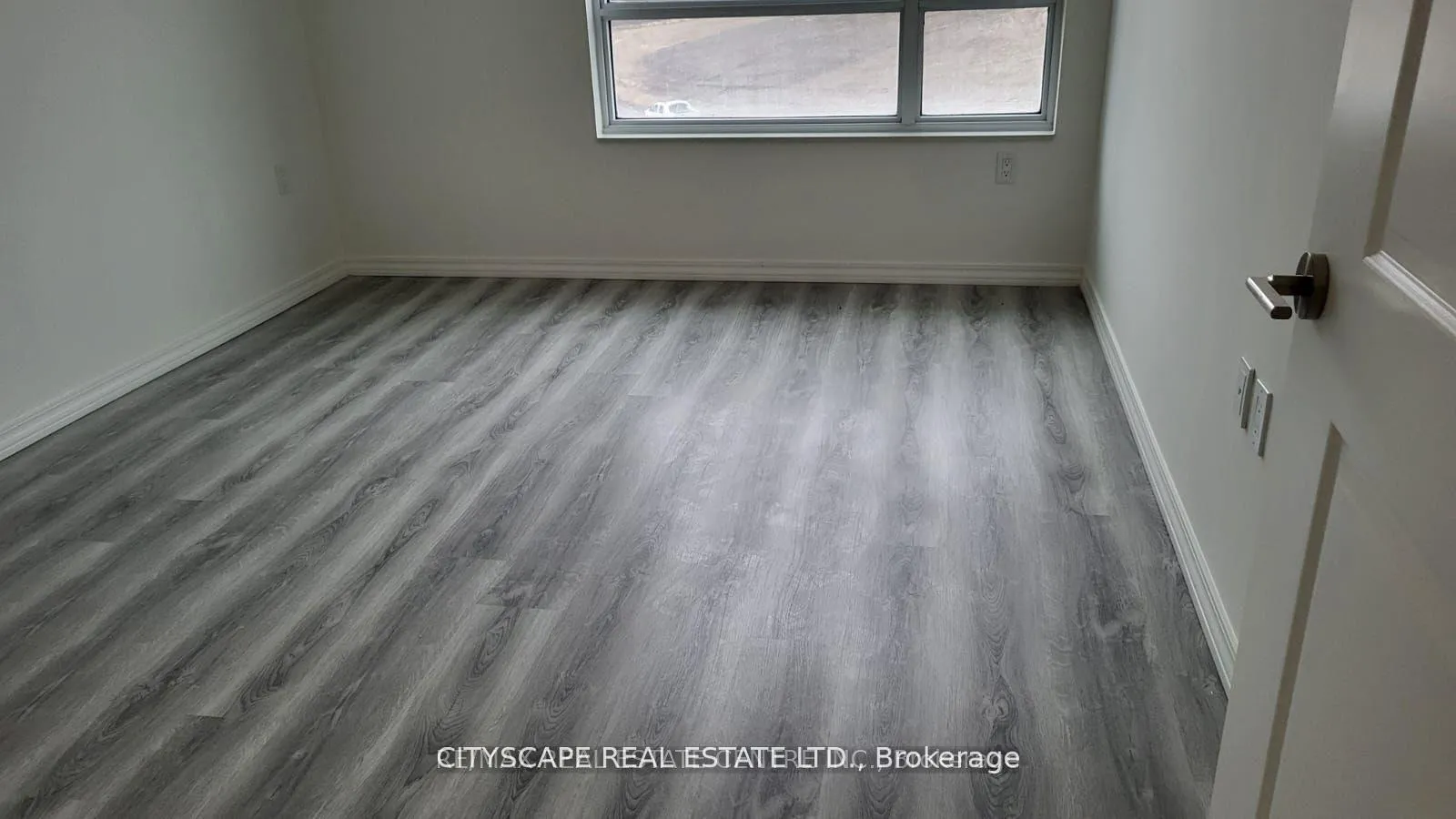 Photo 29 of Unit 411A, 1098 Paisley Road, Guelph, Willow West/Sugarbush/West Acres — HOMEH