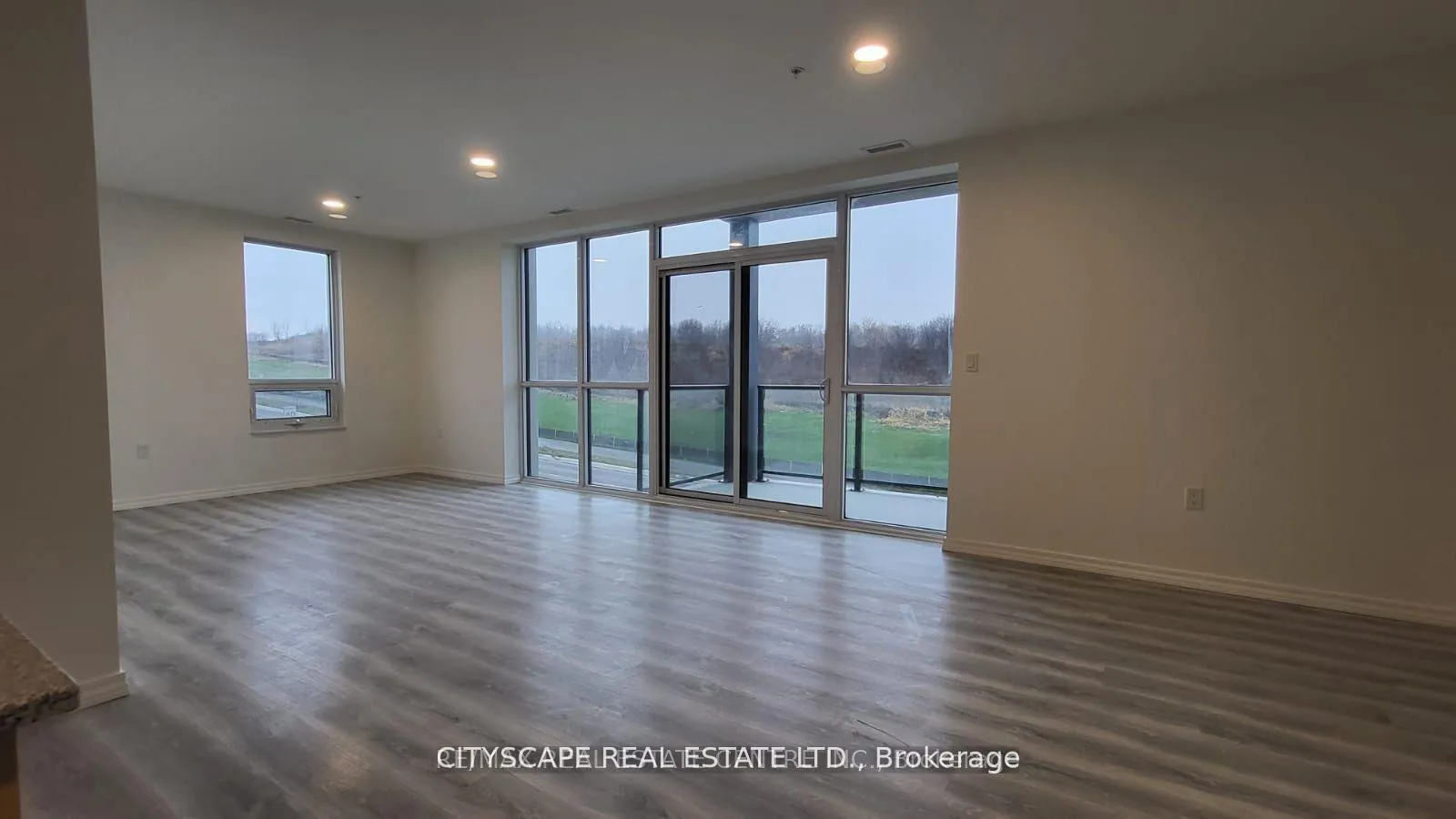 Photo 30 of Unit 411A, 1098 Paisley Road, Guelph, Willow West/Sugarbush/West Acres — HOMEH