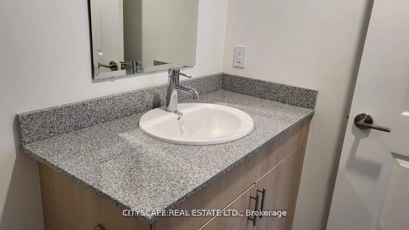 Photo 31 of Unit 411A, 1098 Paisley Road, Guelph, Willow West/Sugarbush/West Acres — HOMEH