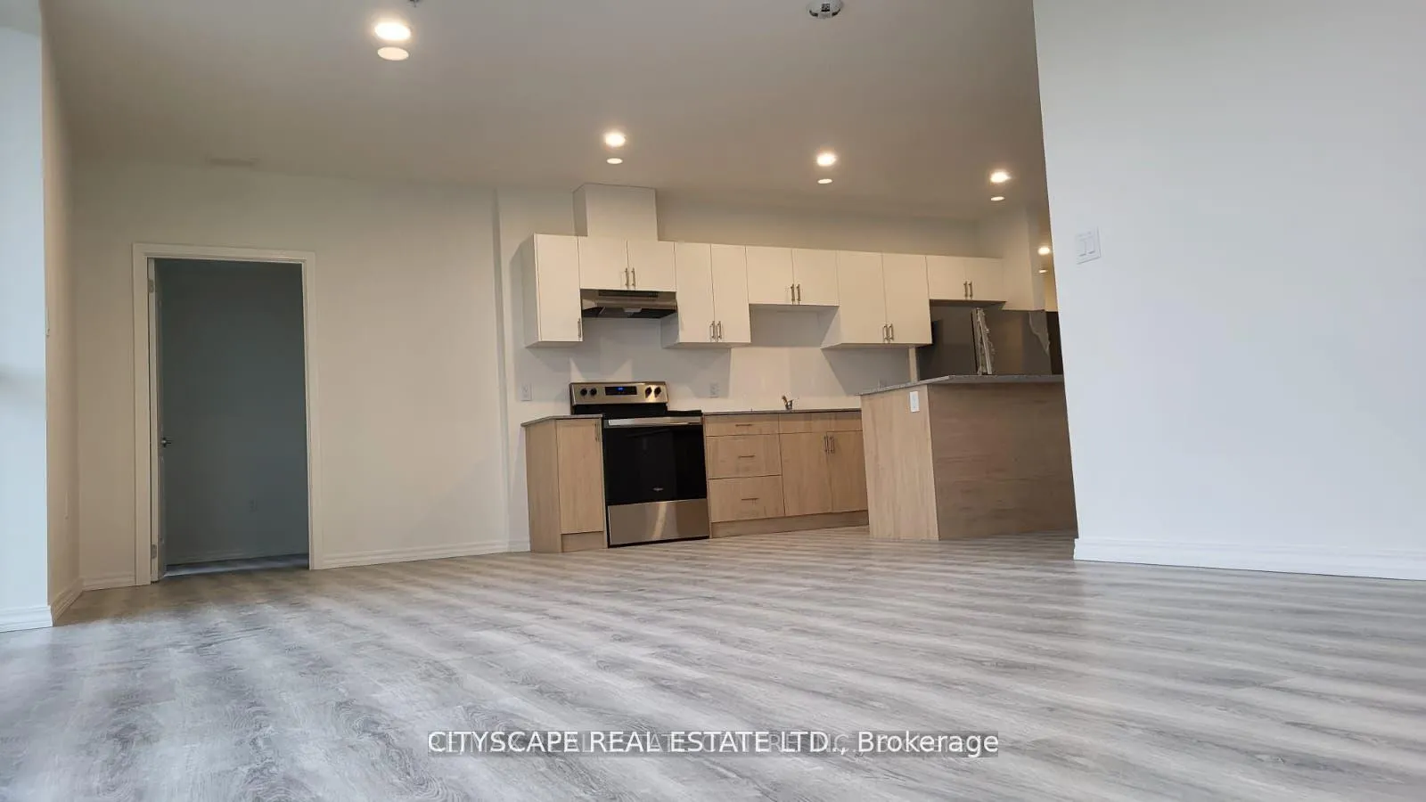 Photo 32 of Unit 411A, 1098 Paisley Road, Guelph, Willow West/Sugarbush/West Acres — HOMEH