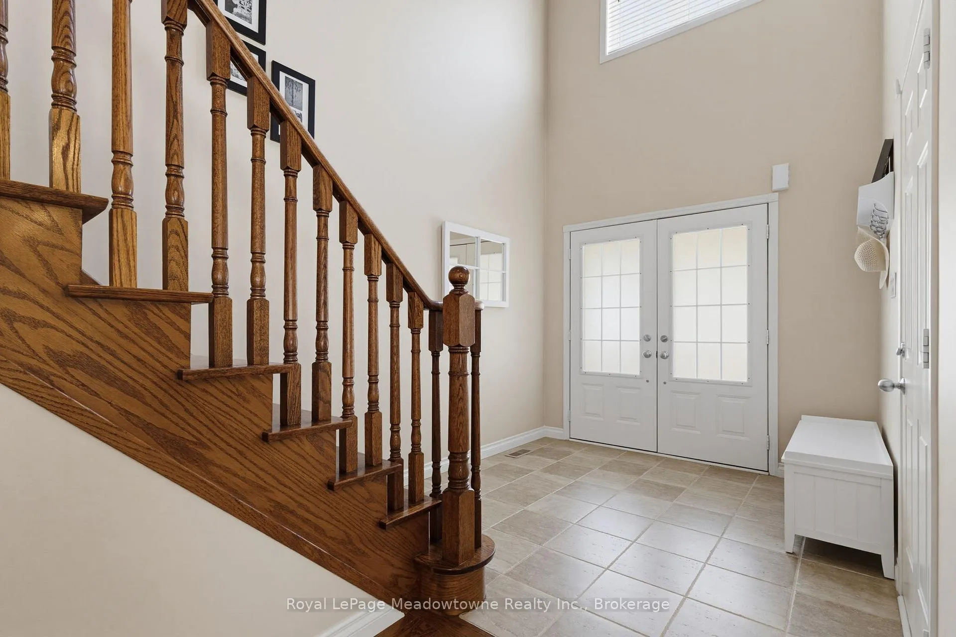 Photo 6 of 33 Milfoil Street, Halton Hills, Georgetown — HOMEH