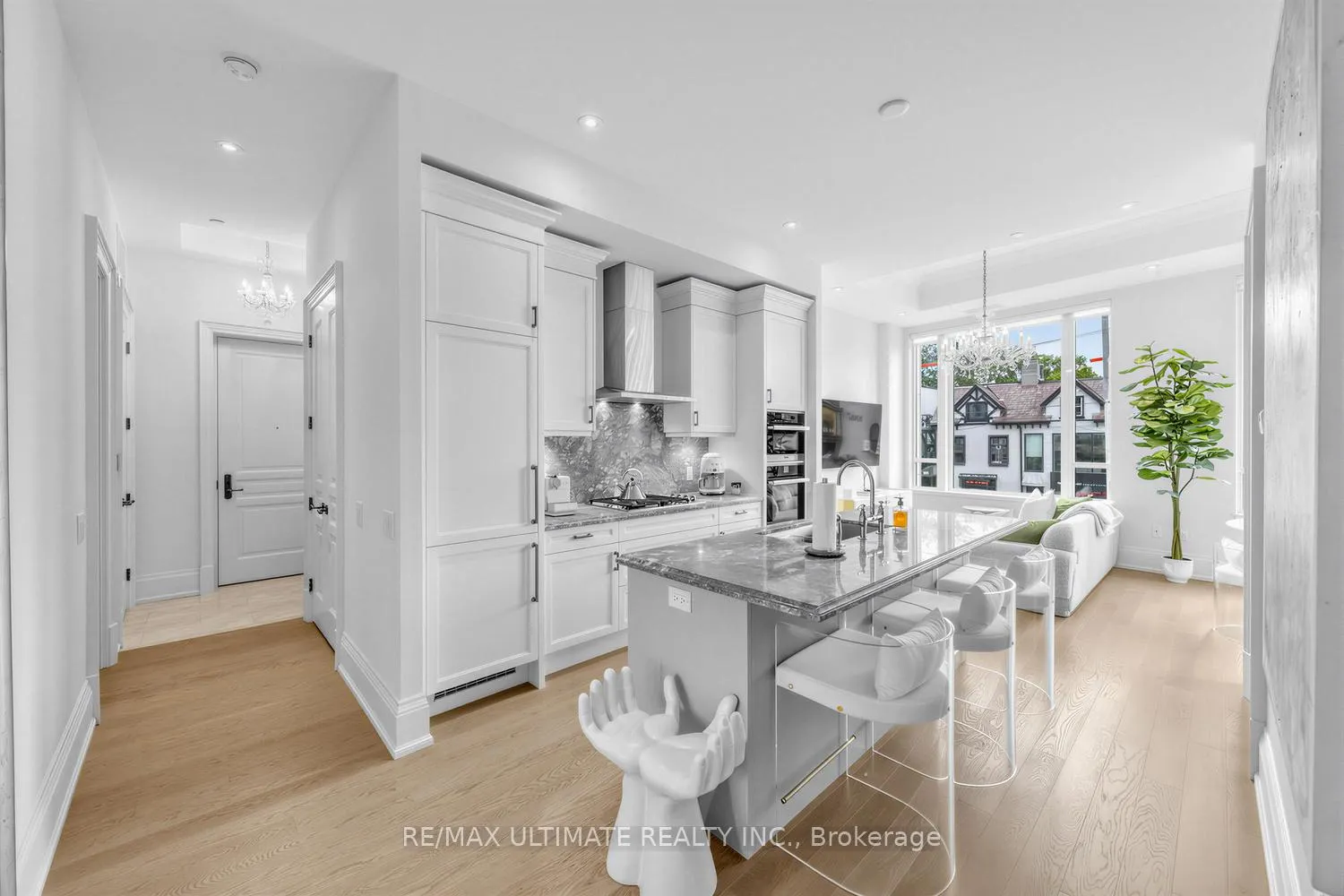 Photo 9 of Unit 26, 133 Hazelton Avenue, Toronto, The Annex — HOMEH