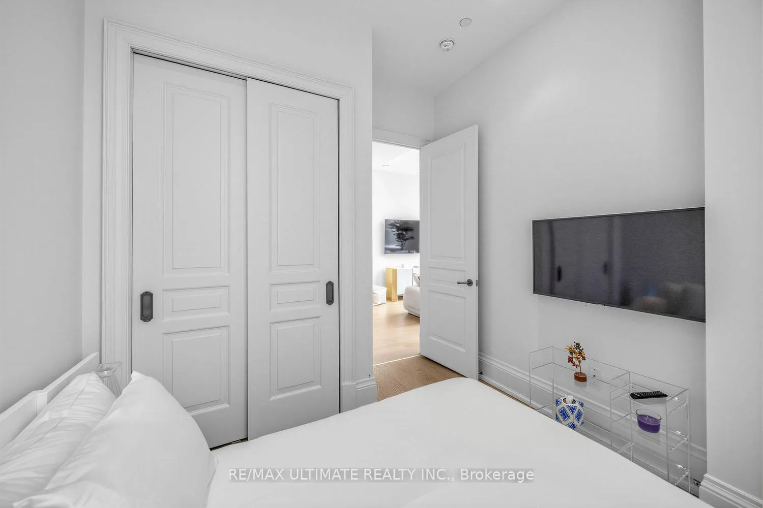 Photo 29 of Unit 26, 133 Hazelton Avenue, Toronto, The Annex — HOMEH